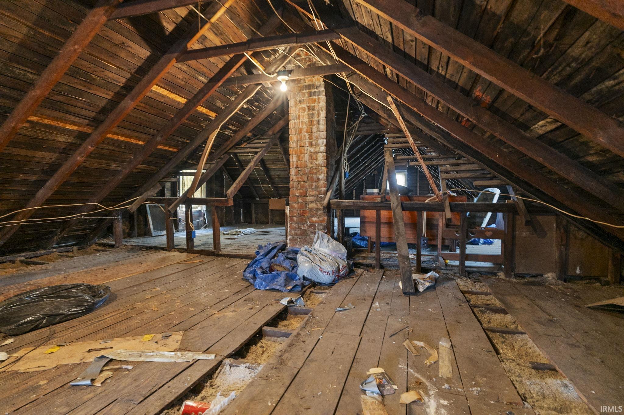 Photo 20 of 2825 Lawrence Avenue