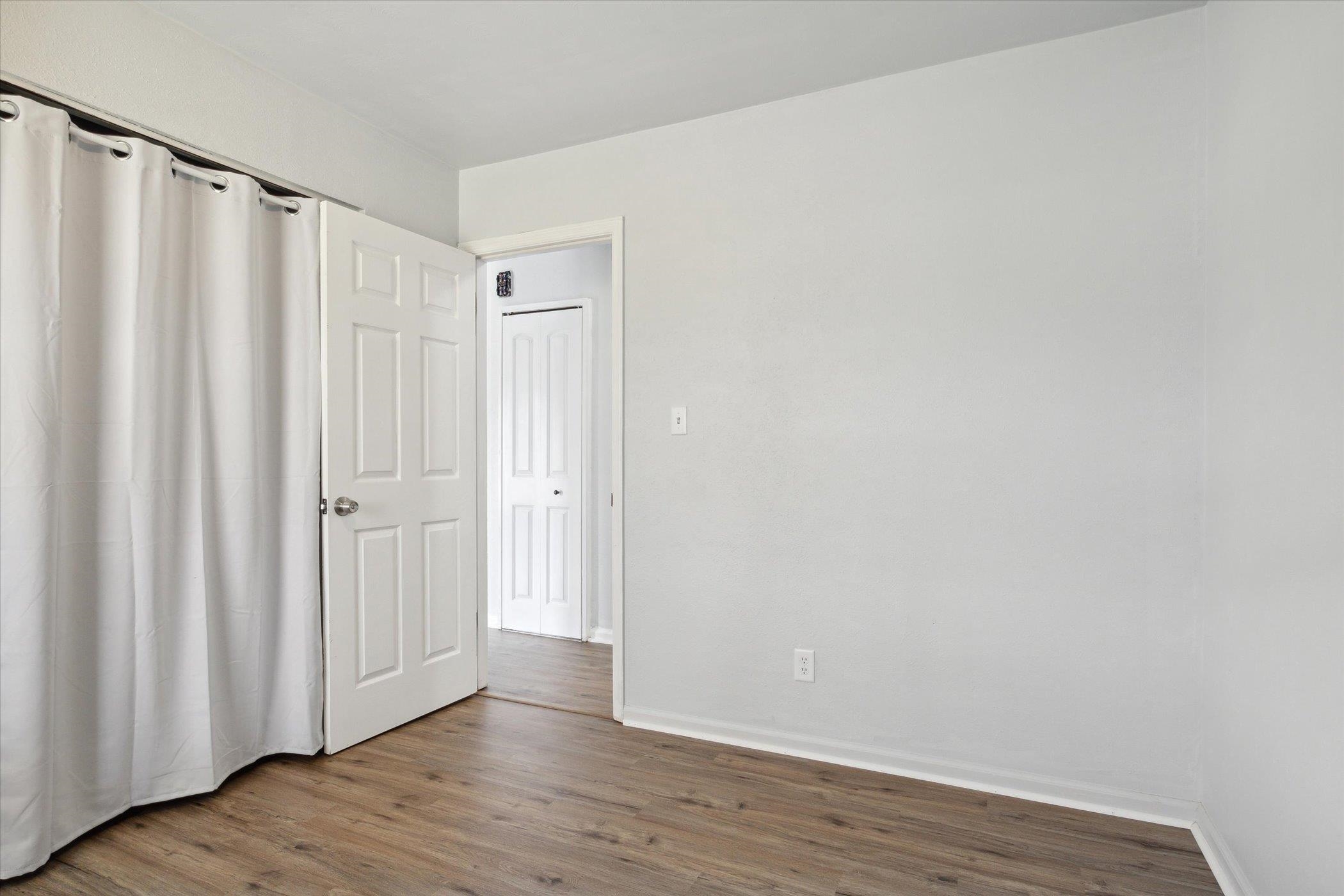 Photo 19 of 2629 Morehouse Avenue