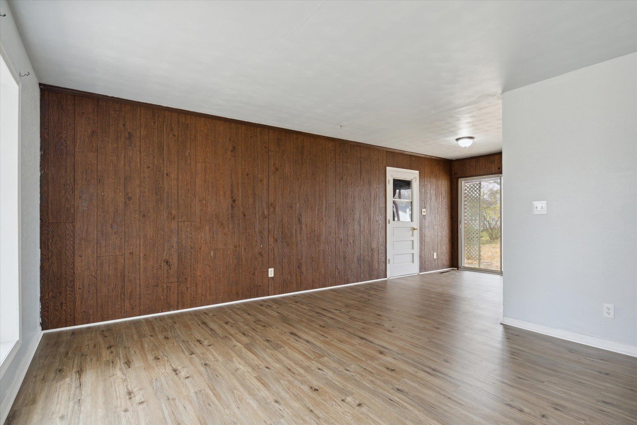 Photo 9 of 2629 Morehouse Avenue