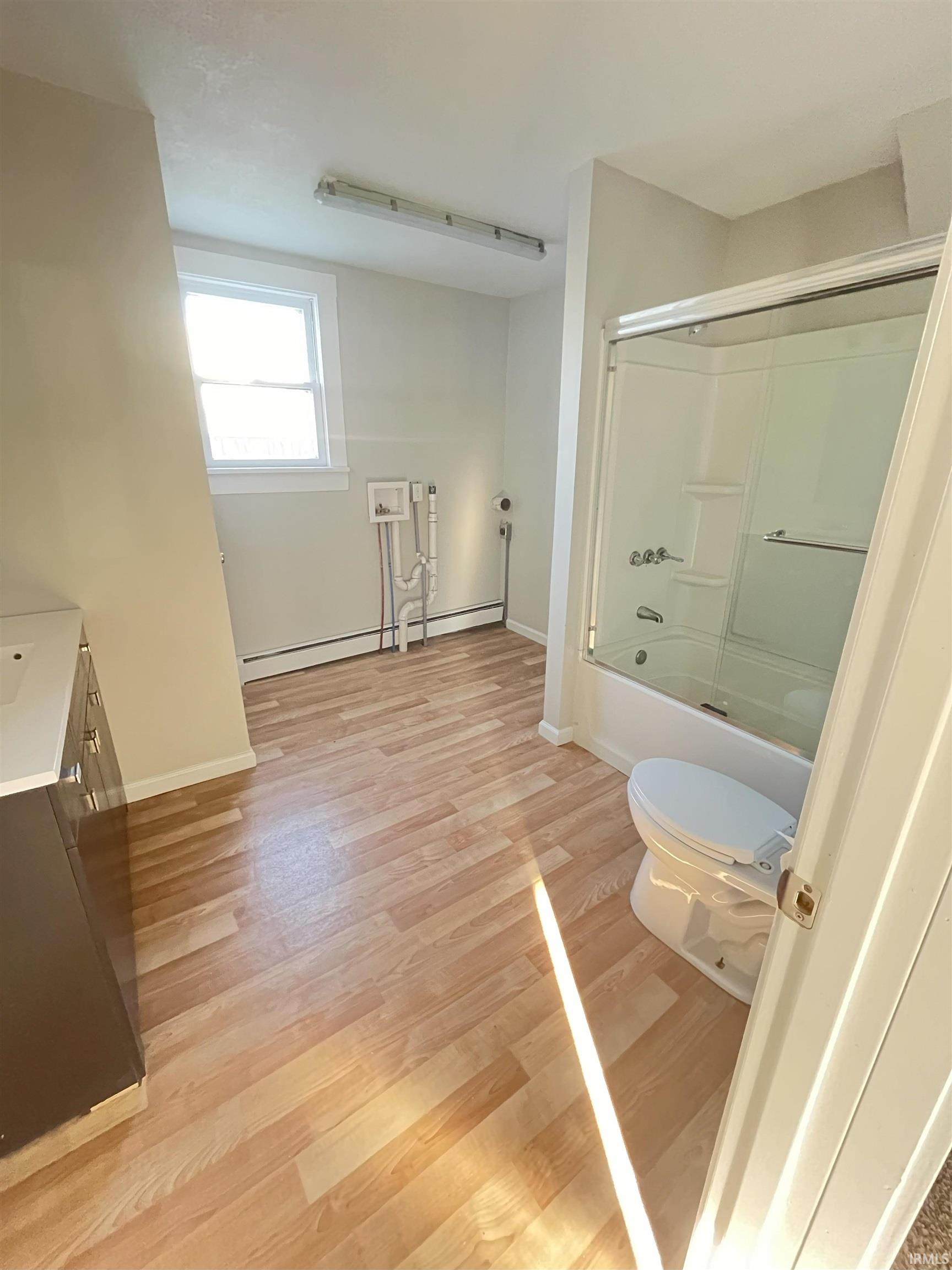 115 W 4Th Street