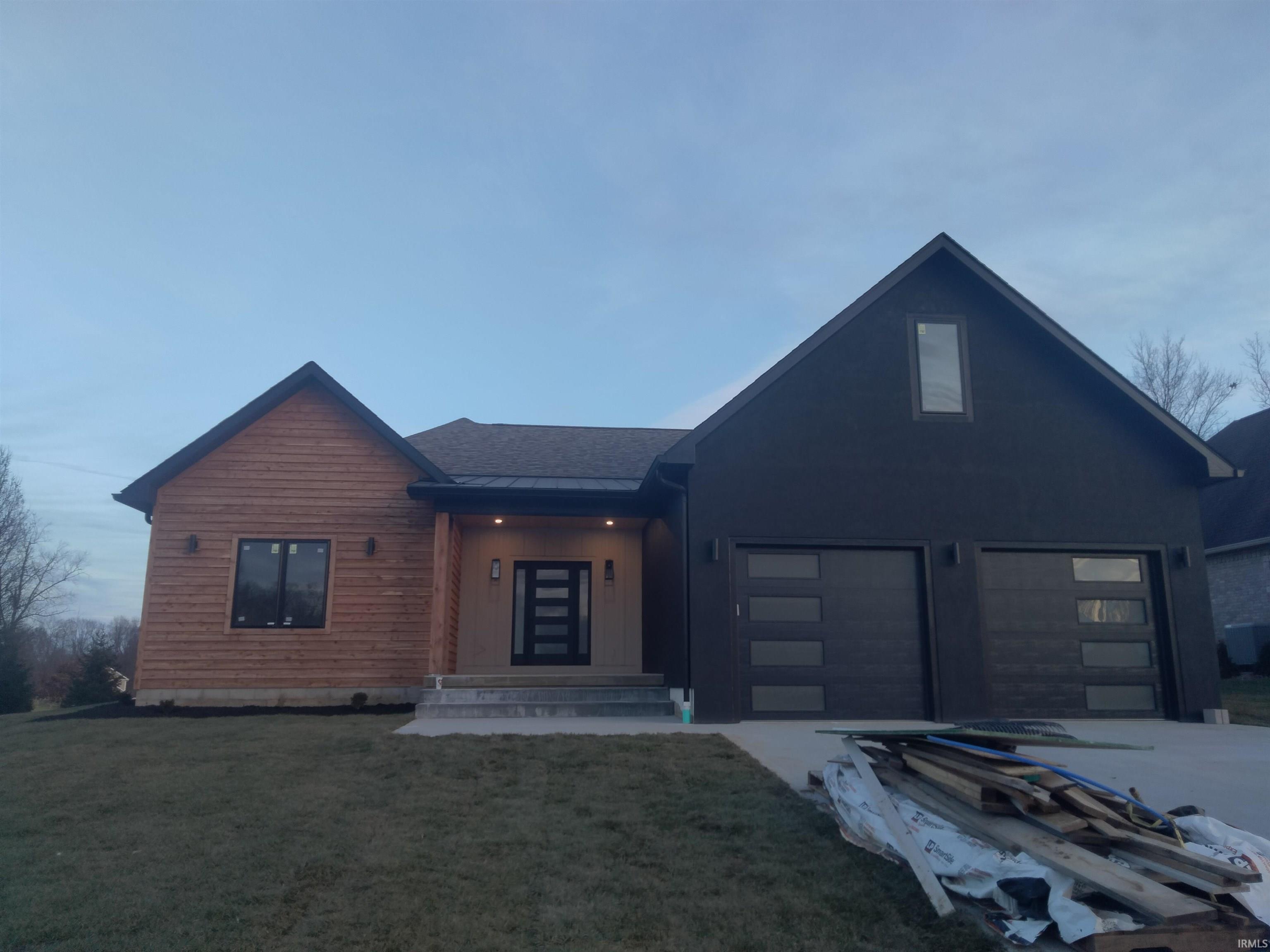 802 SPYGLASS HILL DRIVE, BEDFORD, IN 47421 Millican Realty