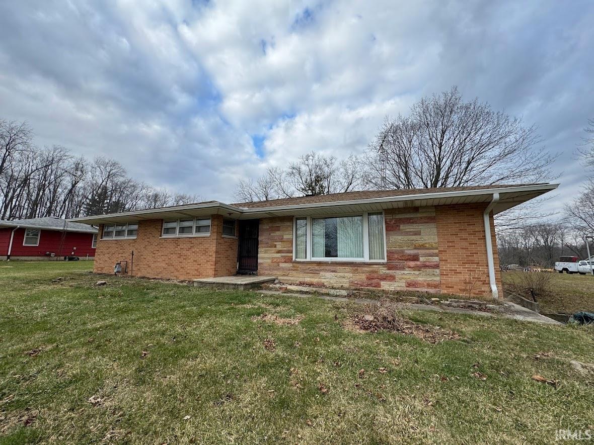 633 E 300 South, Logansport, IN 