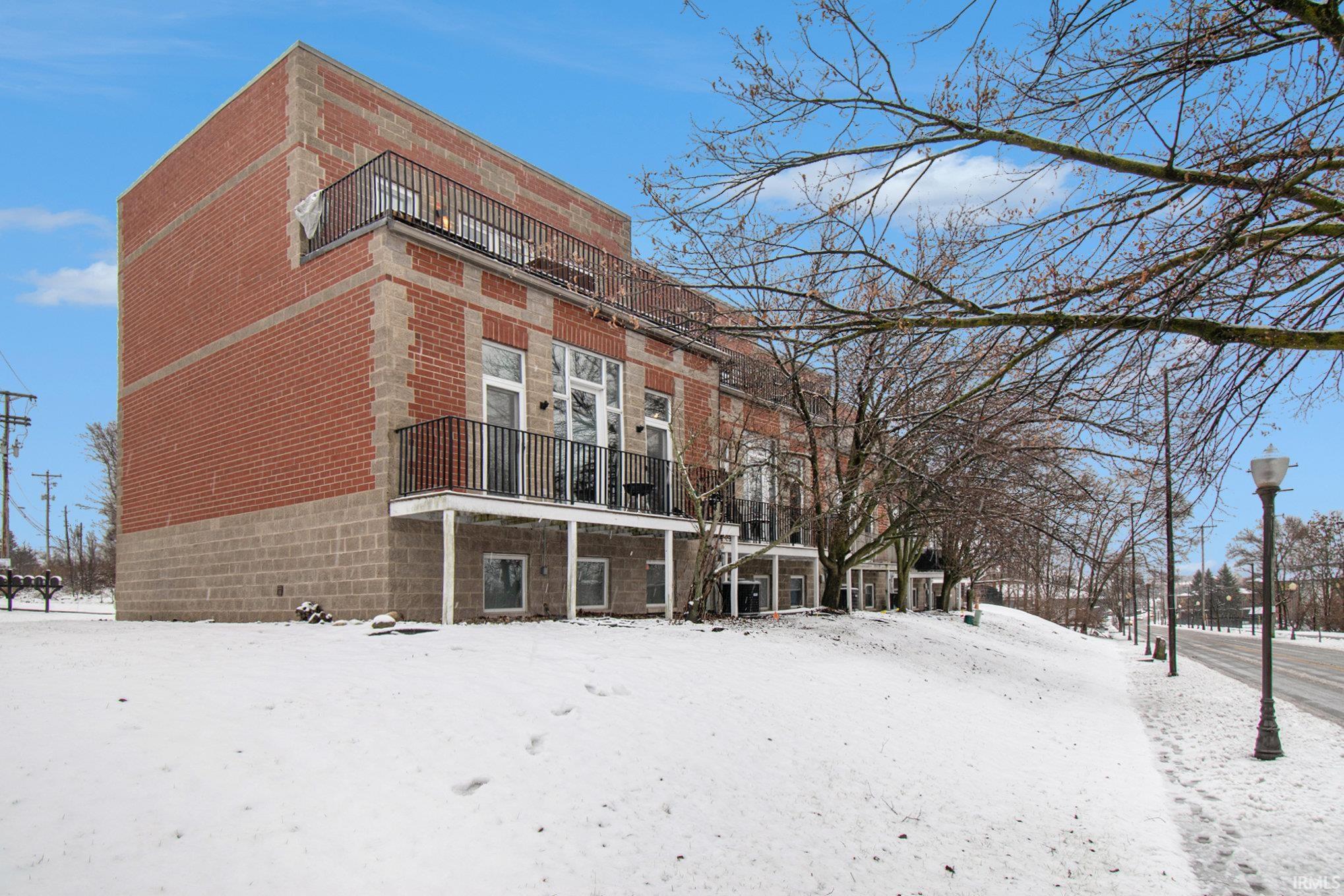 Residential for sale in South Bend, Indiana, 202401178