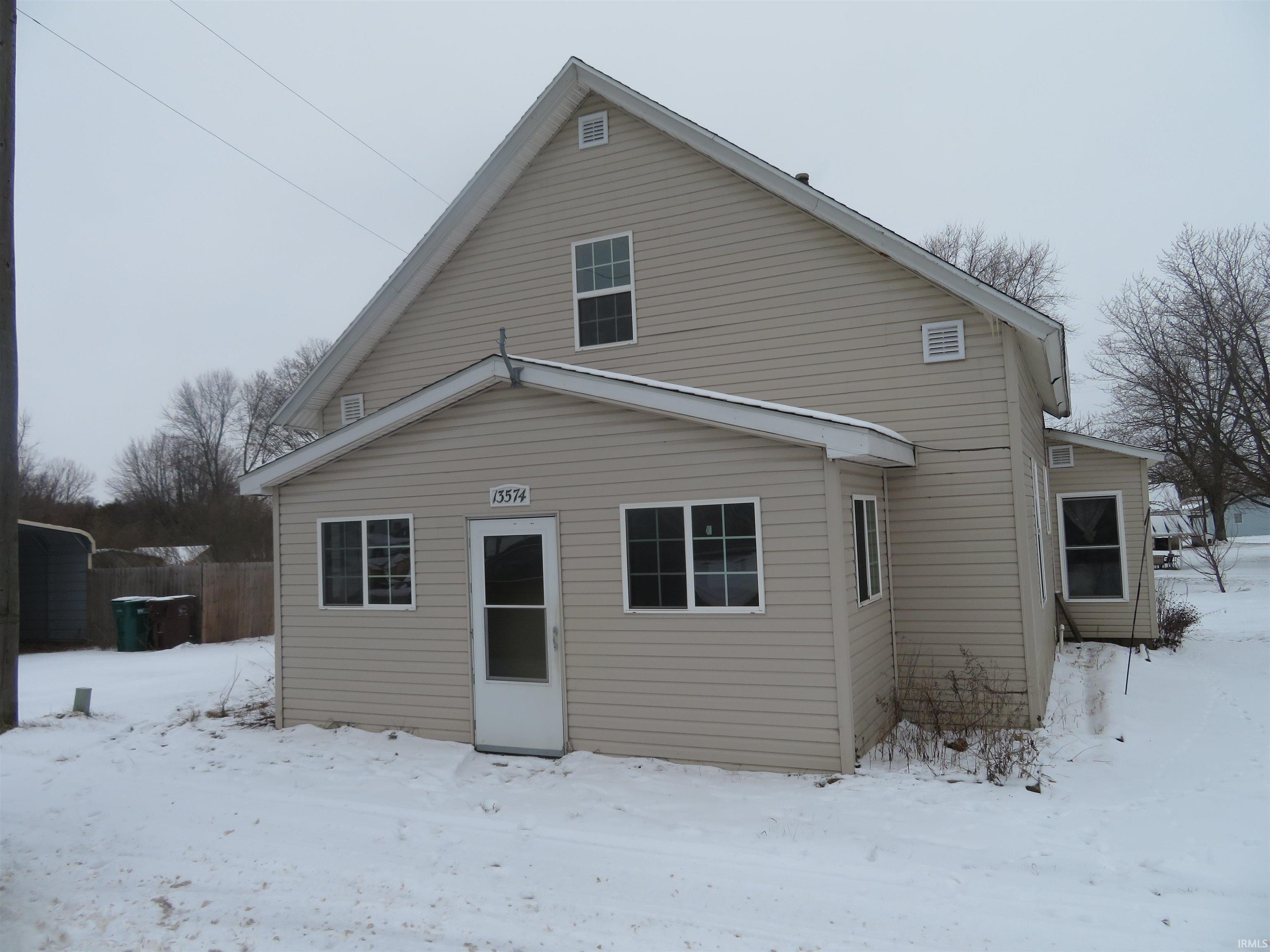 Homes for sale in Young America, IN | 13574 S Main St, Young America, IN 46998 | MLS# 202402174