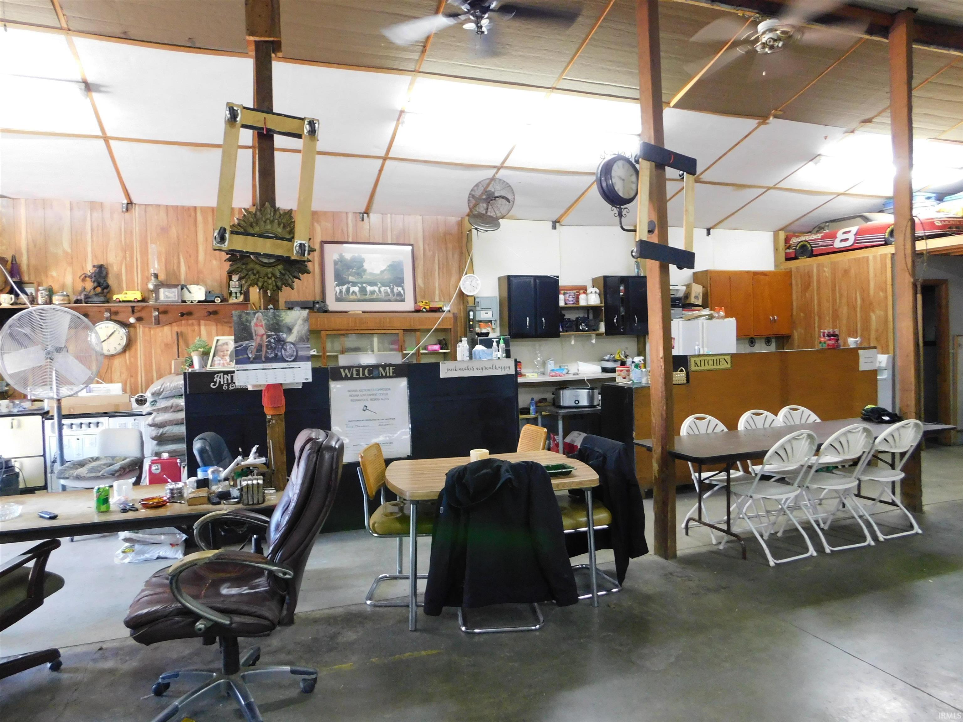 Homes for sale in Salem, IN | 1000 W Market St, Salem, IN 47167 | MLS# 202402531