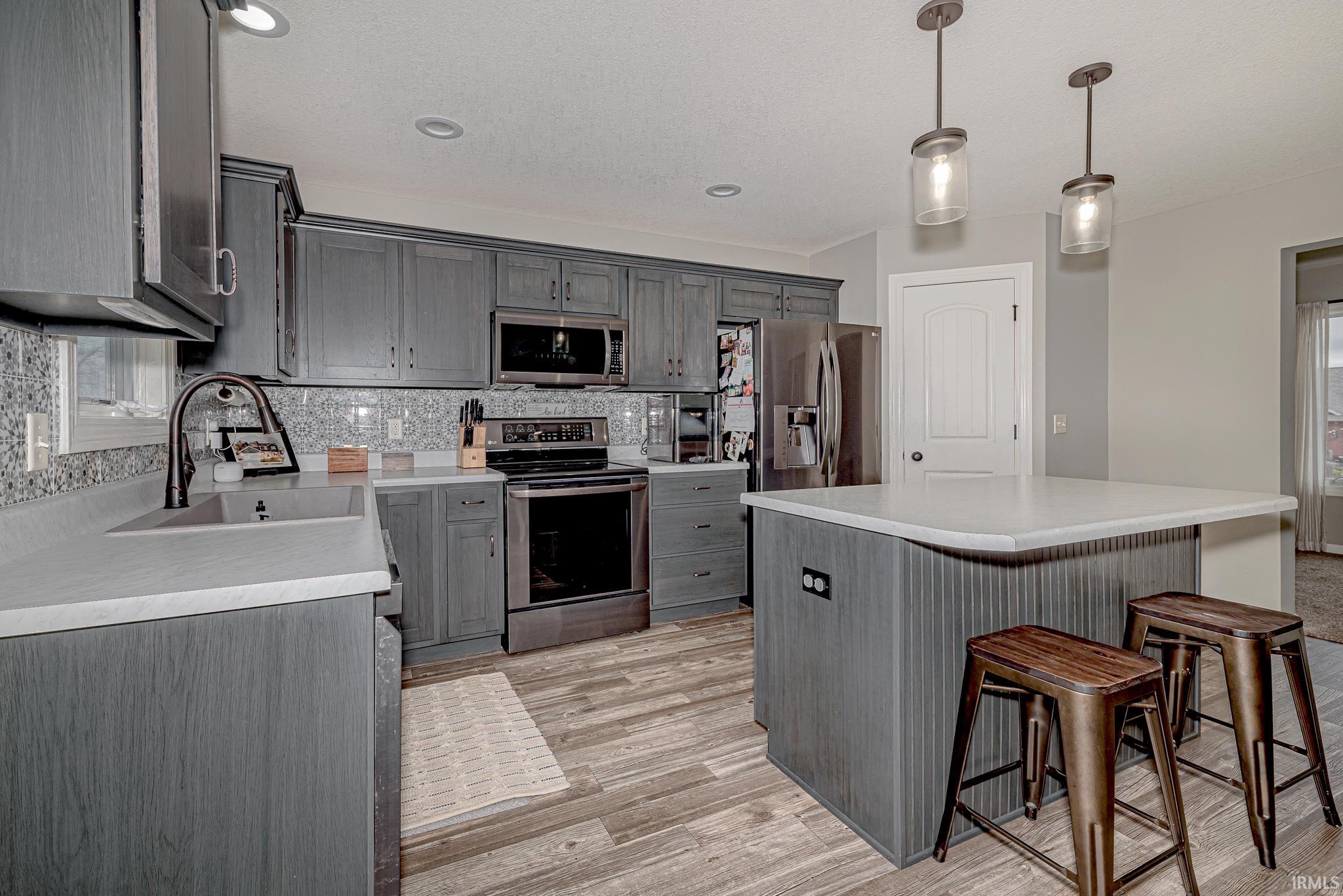 249 W Bay Bridge Court