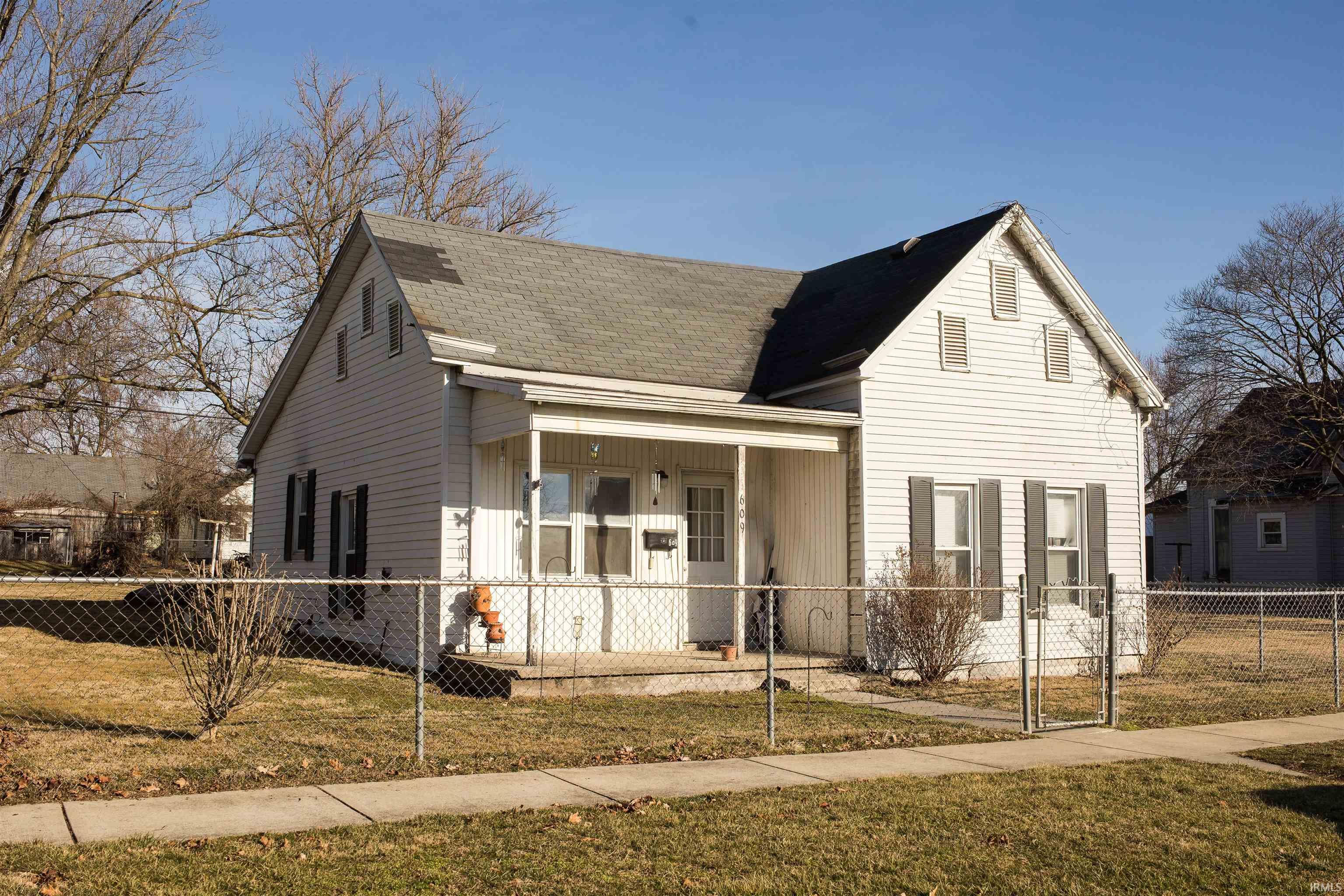 609 W Grissom Avenue, Mitchell, IN 