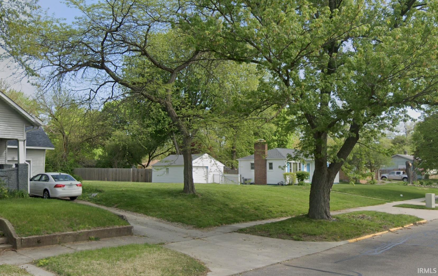 1538 Beardsley, Elkhart, IN 46514 Myers Trust