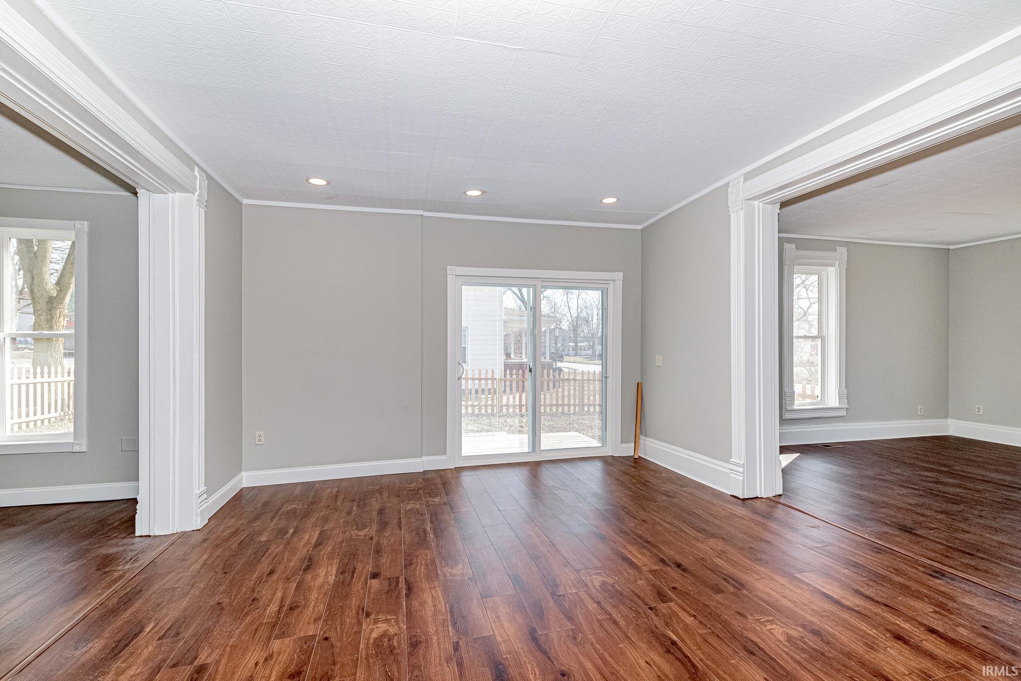 301 E Van Buren Street