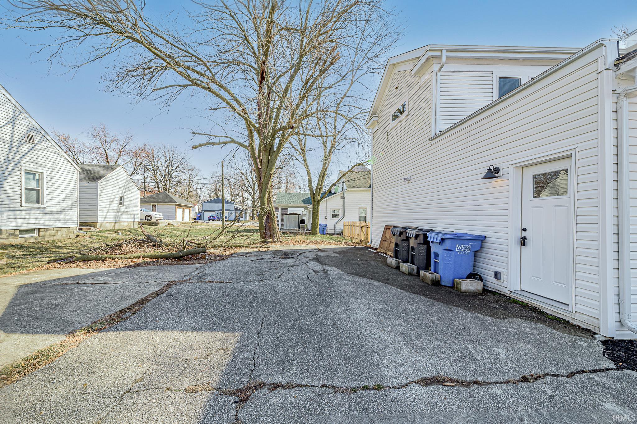 301 E Van Buren Street