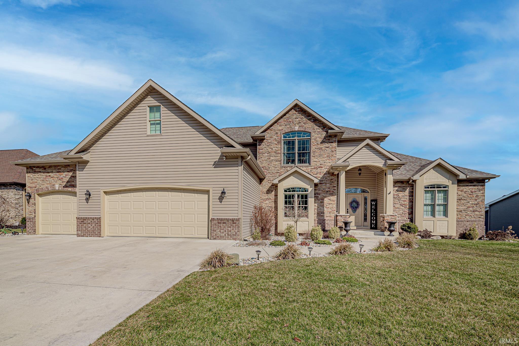 1398 W Glenwood Drive