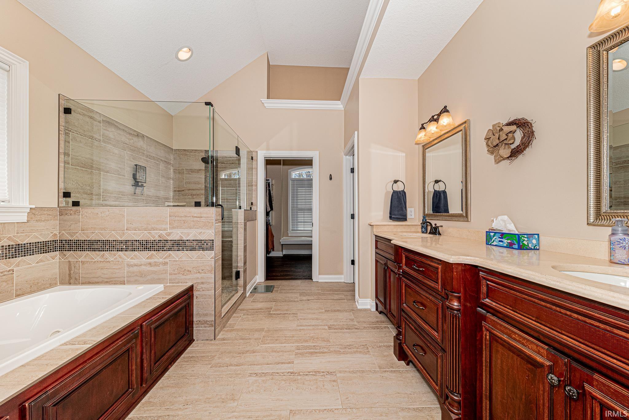 1398 W Glenwood Drive