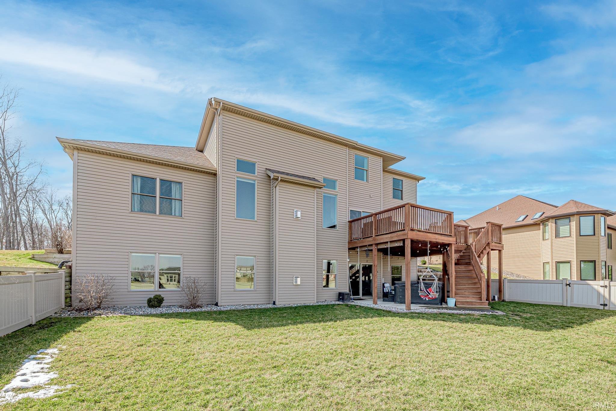 1398 W Glenwood Drive