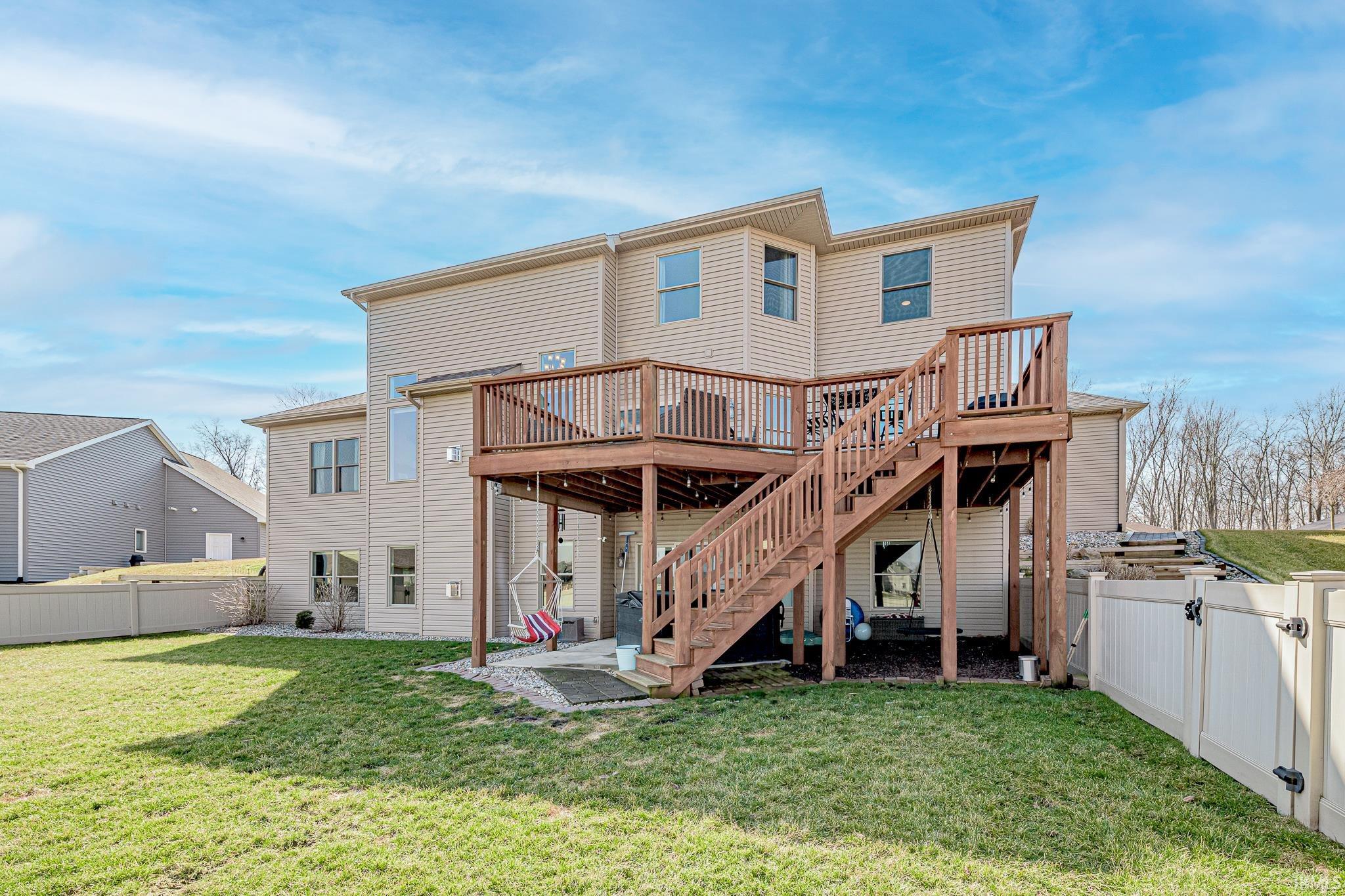 1398 W Glenwood Drive