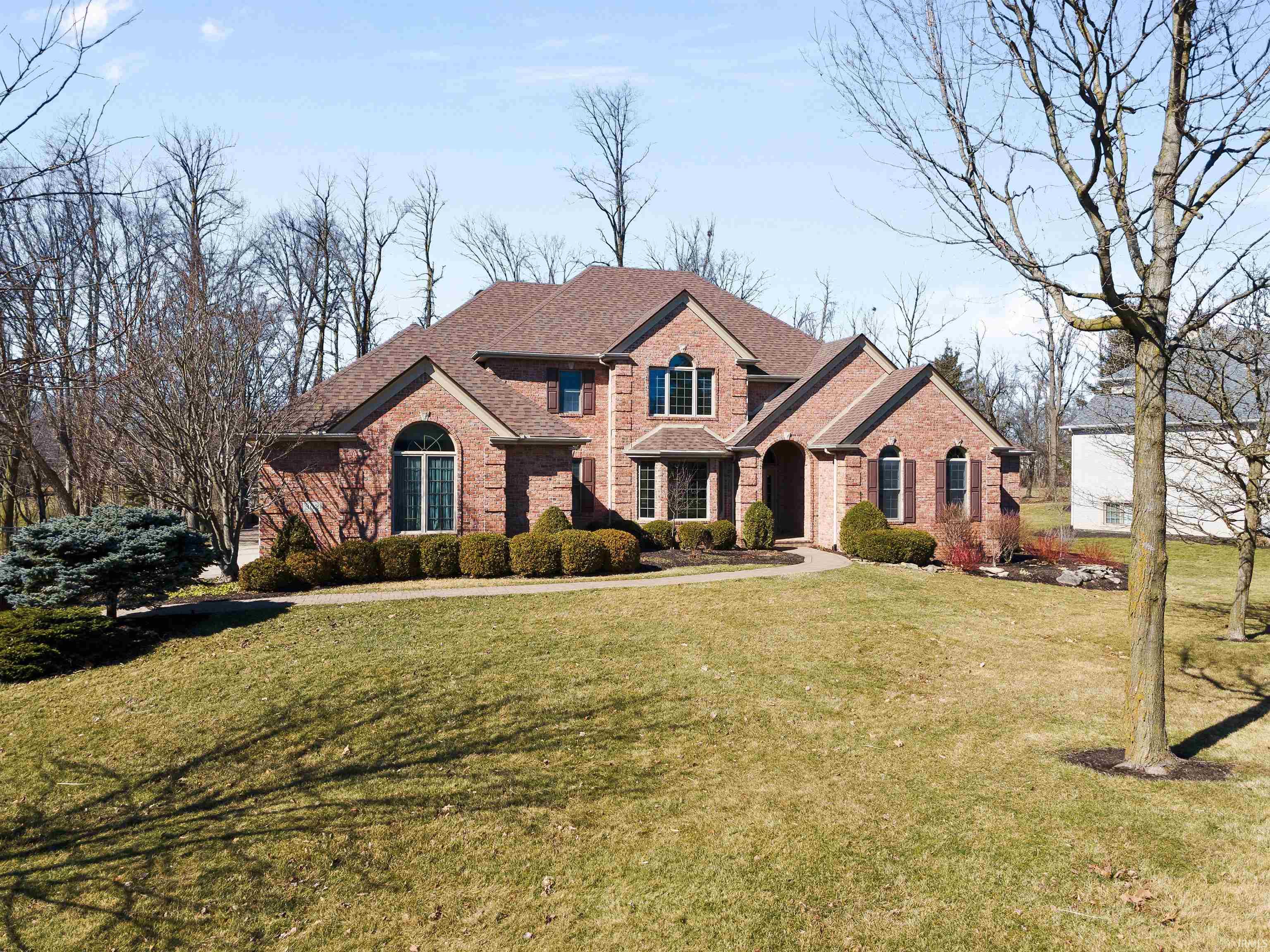 302 Chestnut Forest Cove, Fort Wayne, IN 