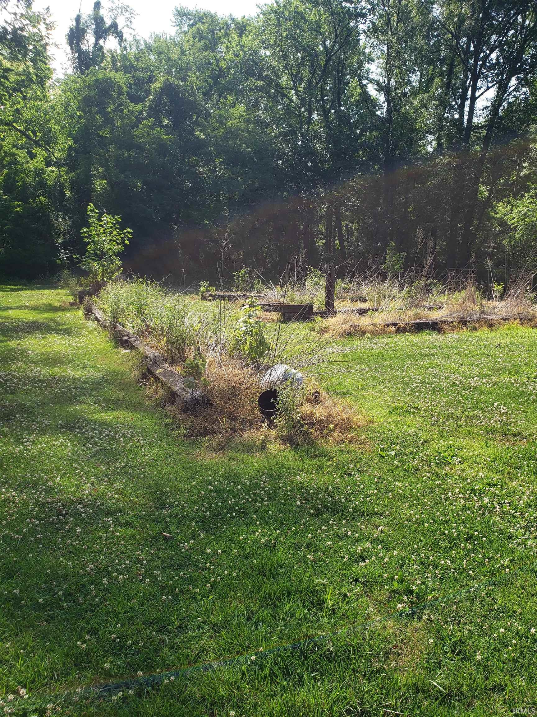 Homes for sale in Jasonville, IN | 13265 S Prospect St, Jasonville, IN 47438 | MLS# 202407205