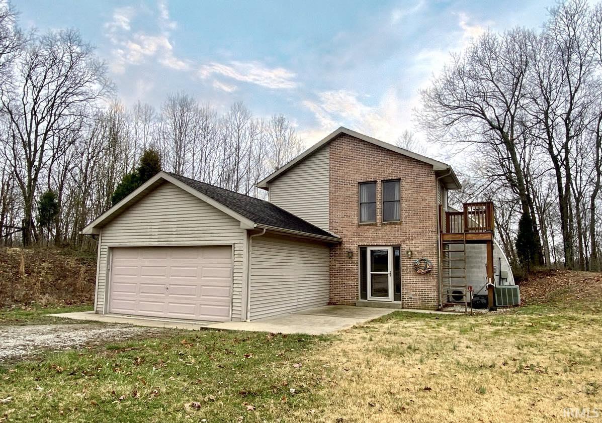 21138 Candlestick Road, Bristow, IN 