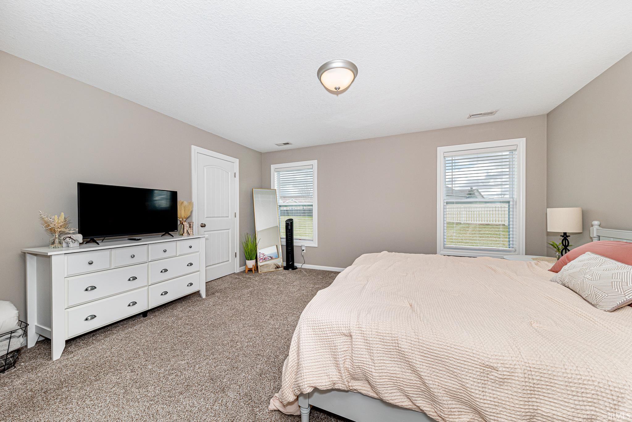 2314 Lark Lane