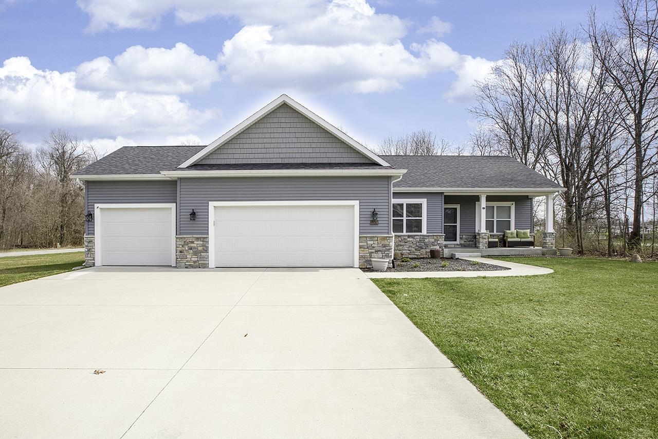 51974 Tall Pines Drive, Elkhart, IN 