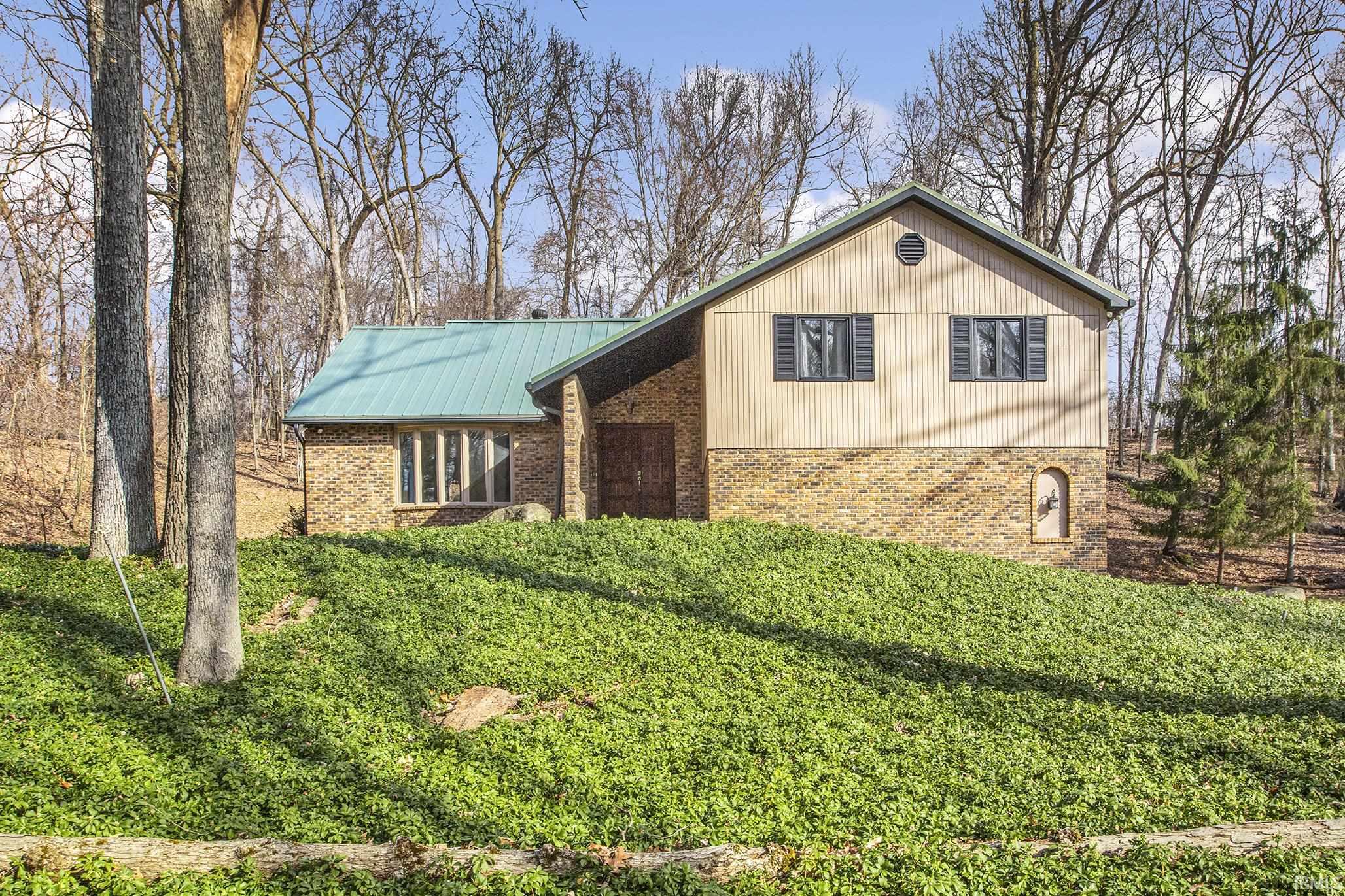 21315 Forest Glen Drive, South Bend, IN 