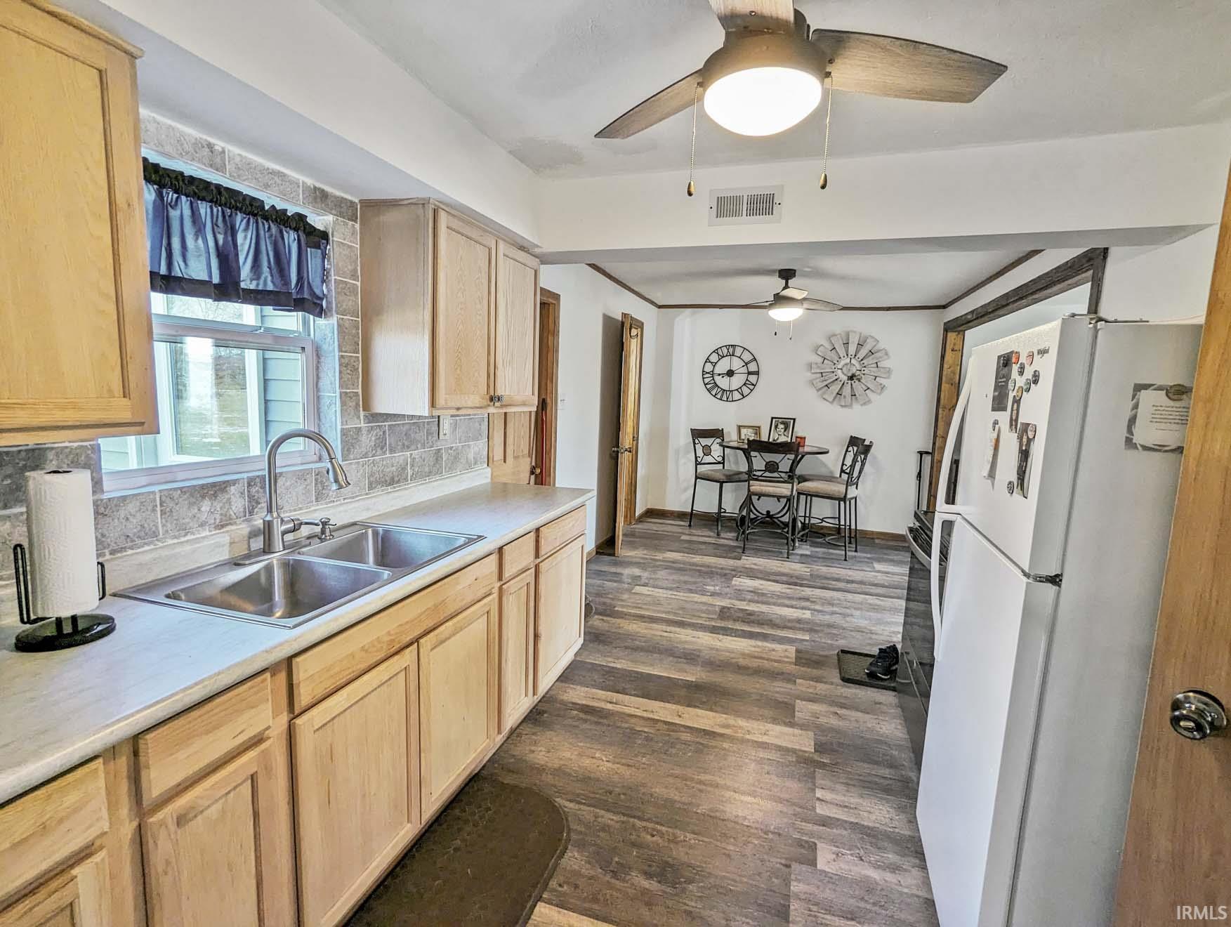 Photo 10 of 58993 County Road 111