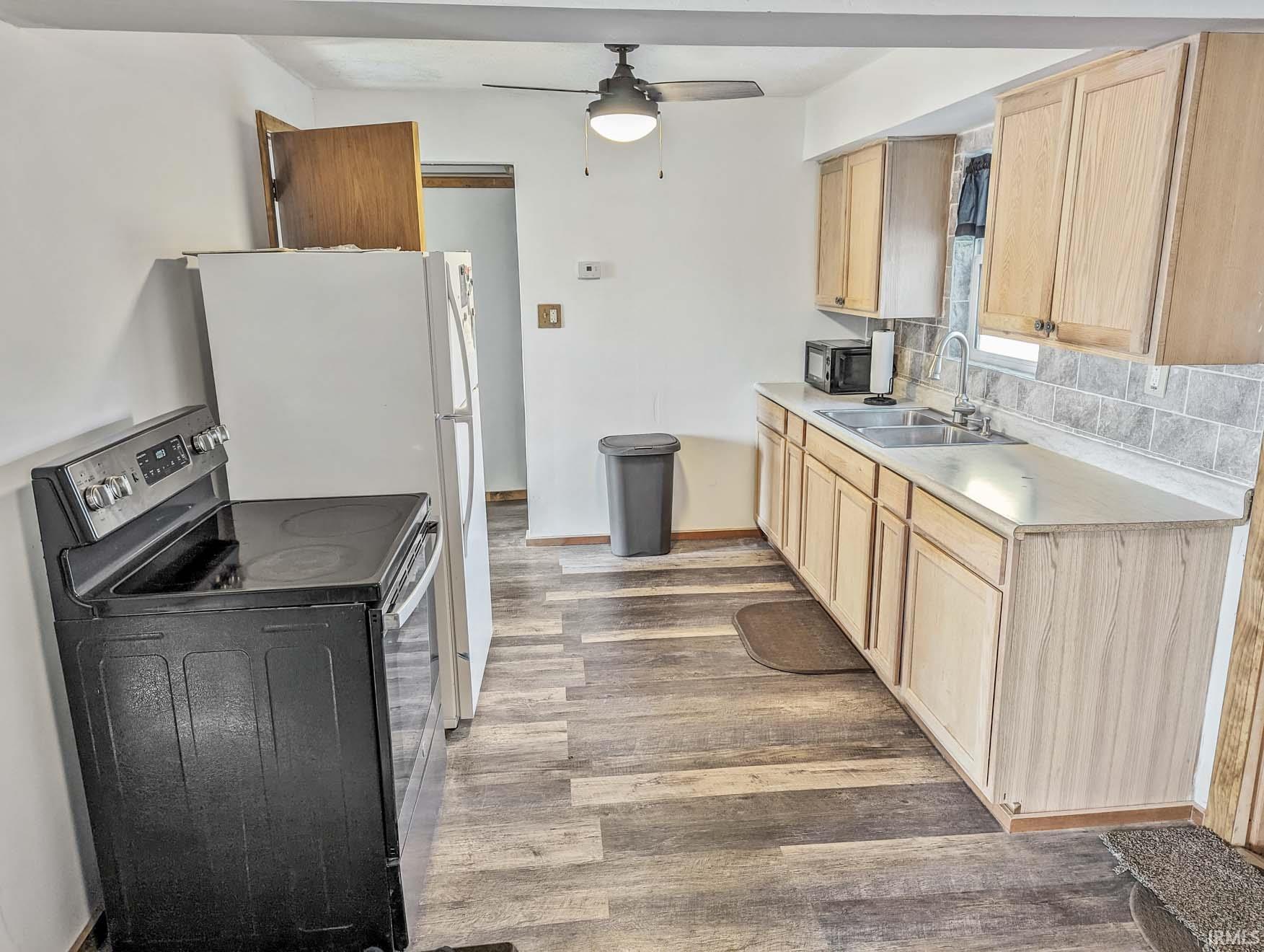 Photo 11 of 58993 County Road 111