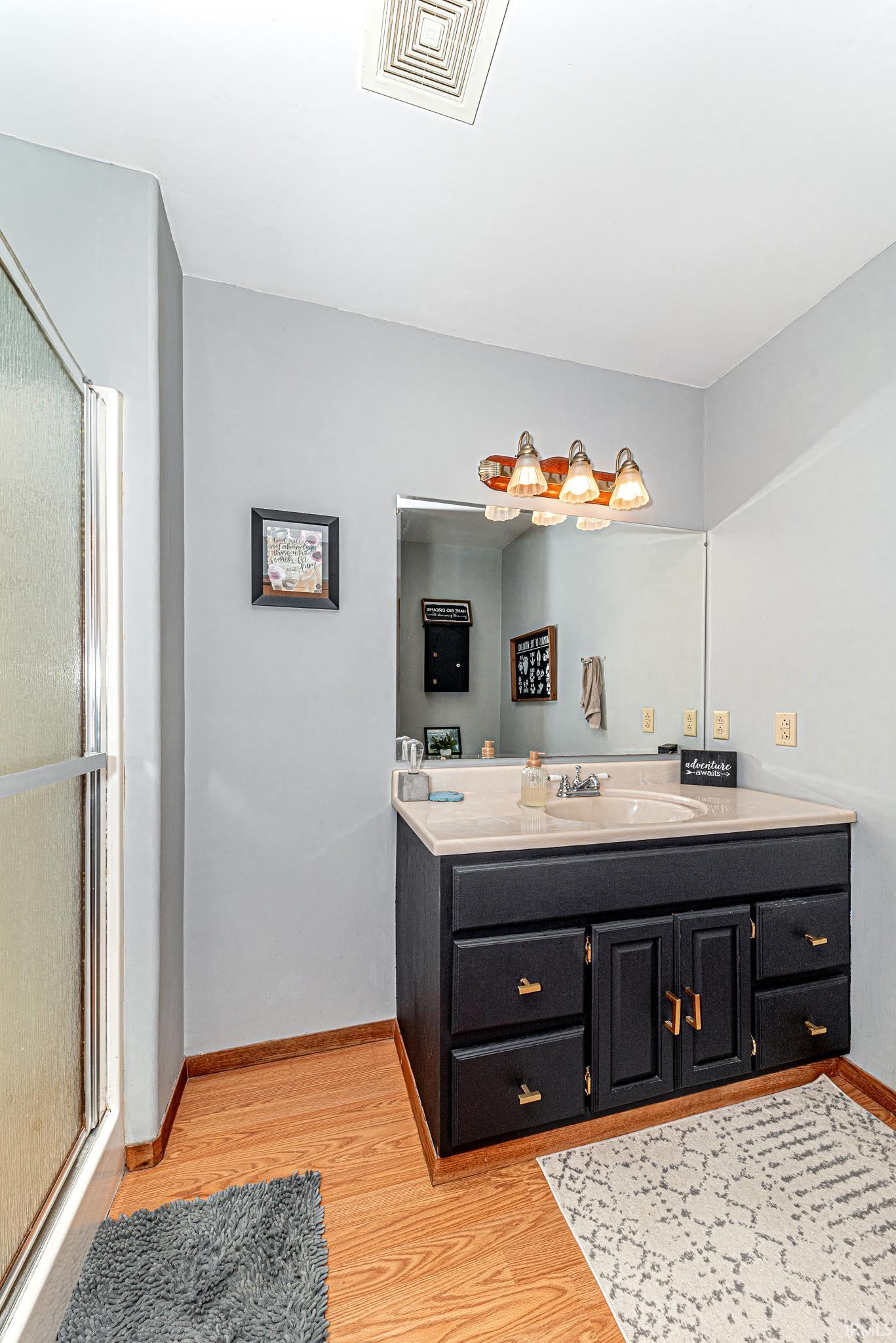 777 W Lincolnway