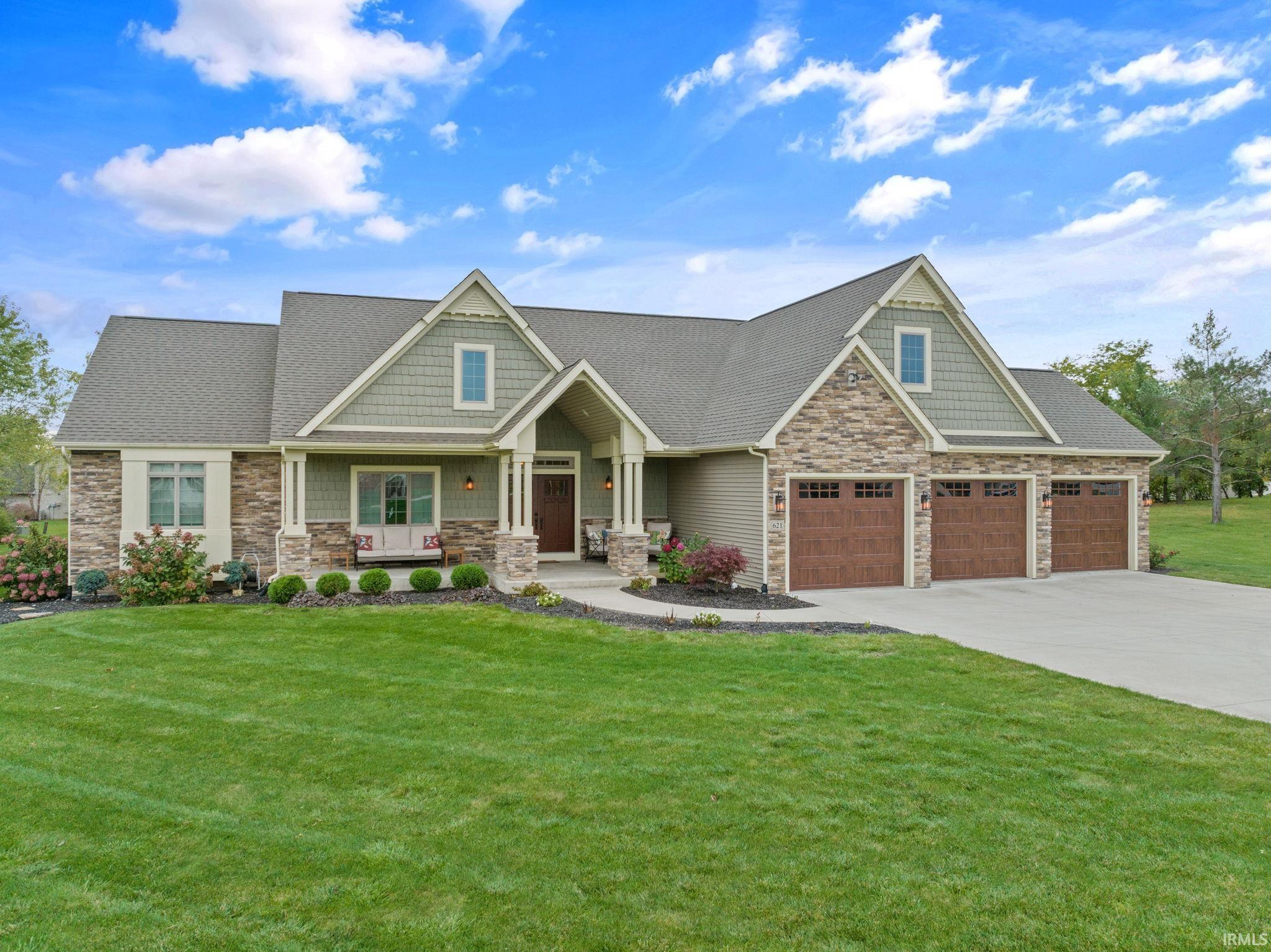 621 Mayerling Court, Fort Wayne, IN 