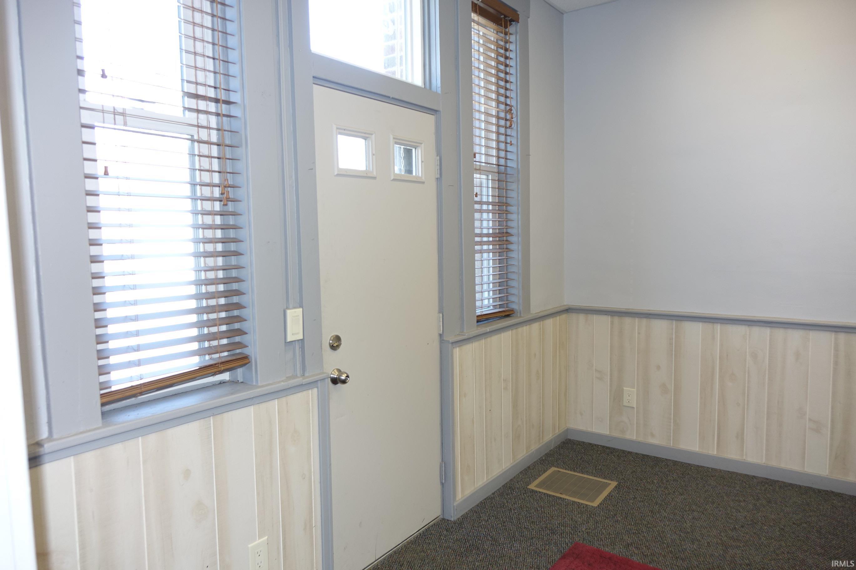Photo 16 of 22 W Branson Street