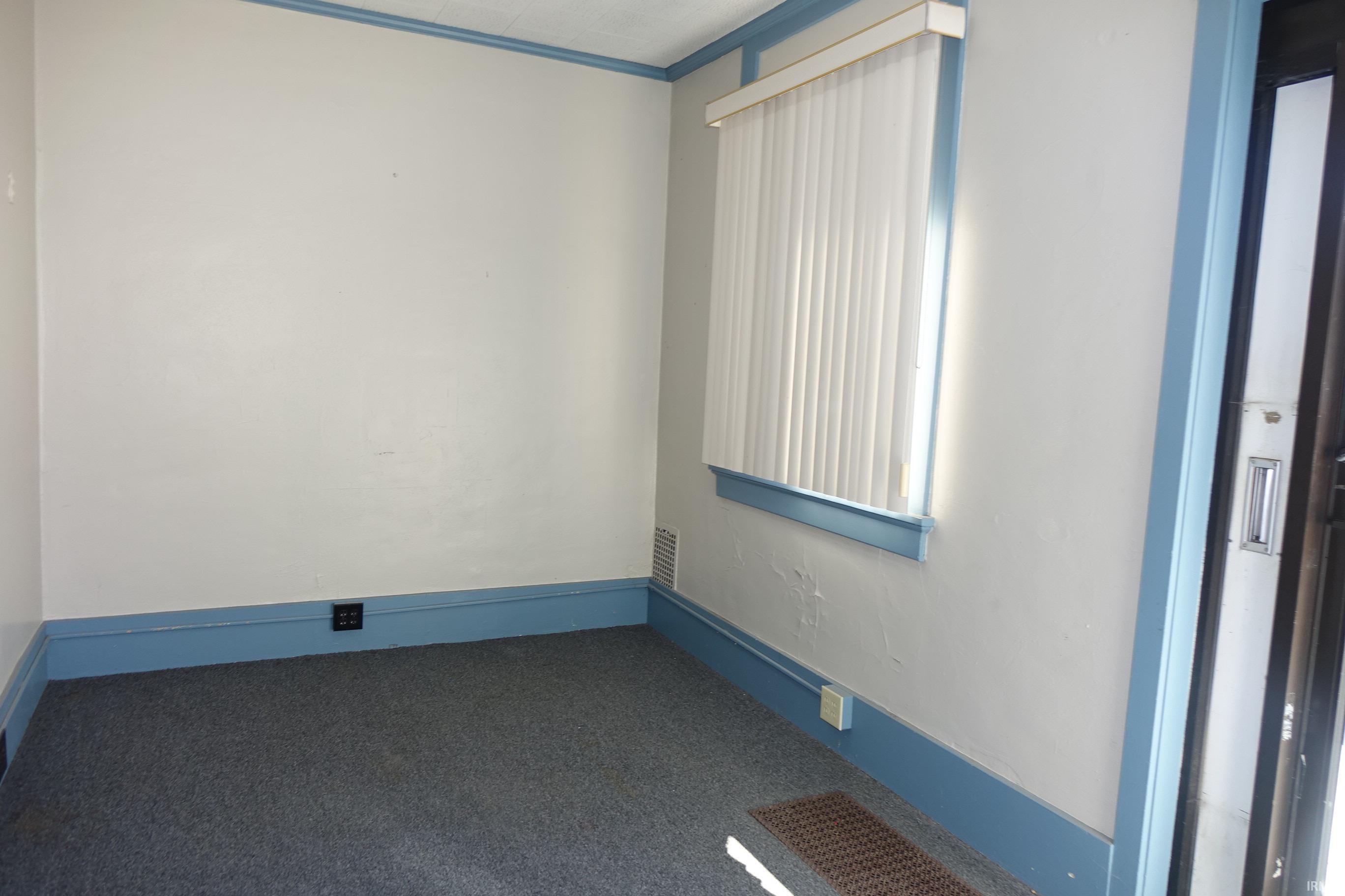 Photo 8 of 22 W Branson Street