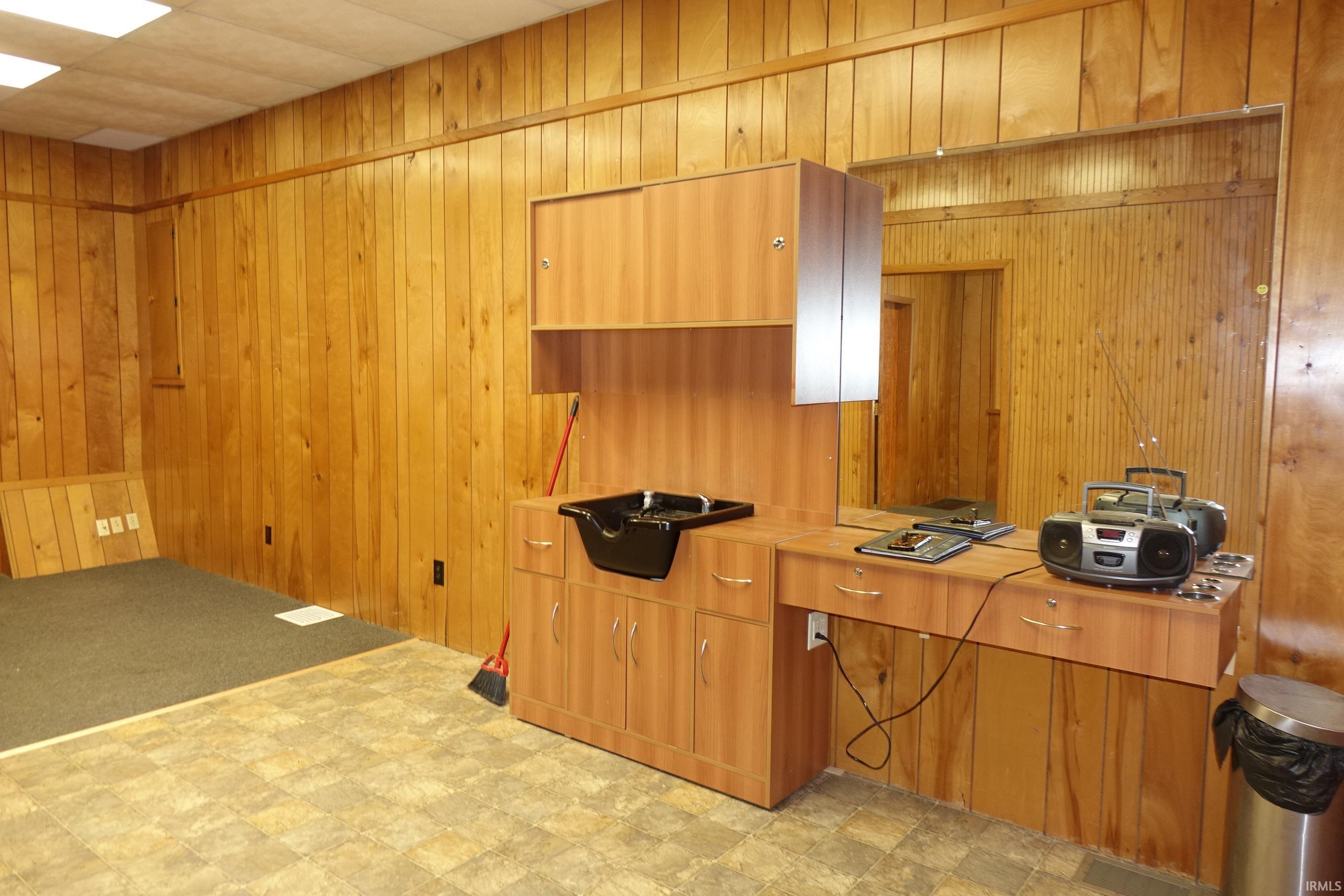 Photo 9 of 22 W Branson Street