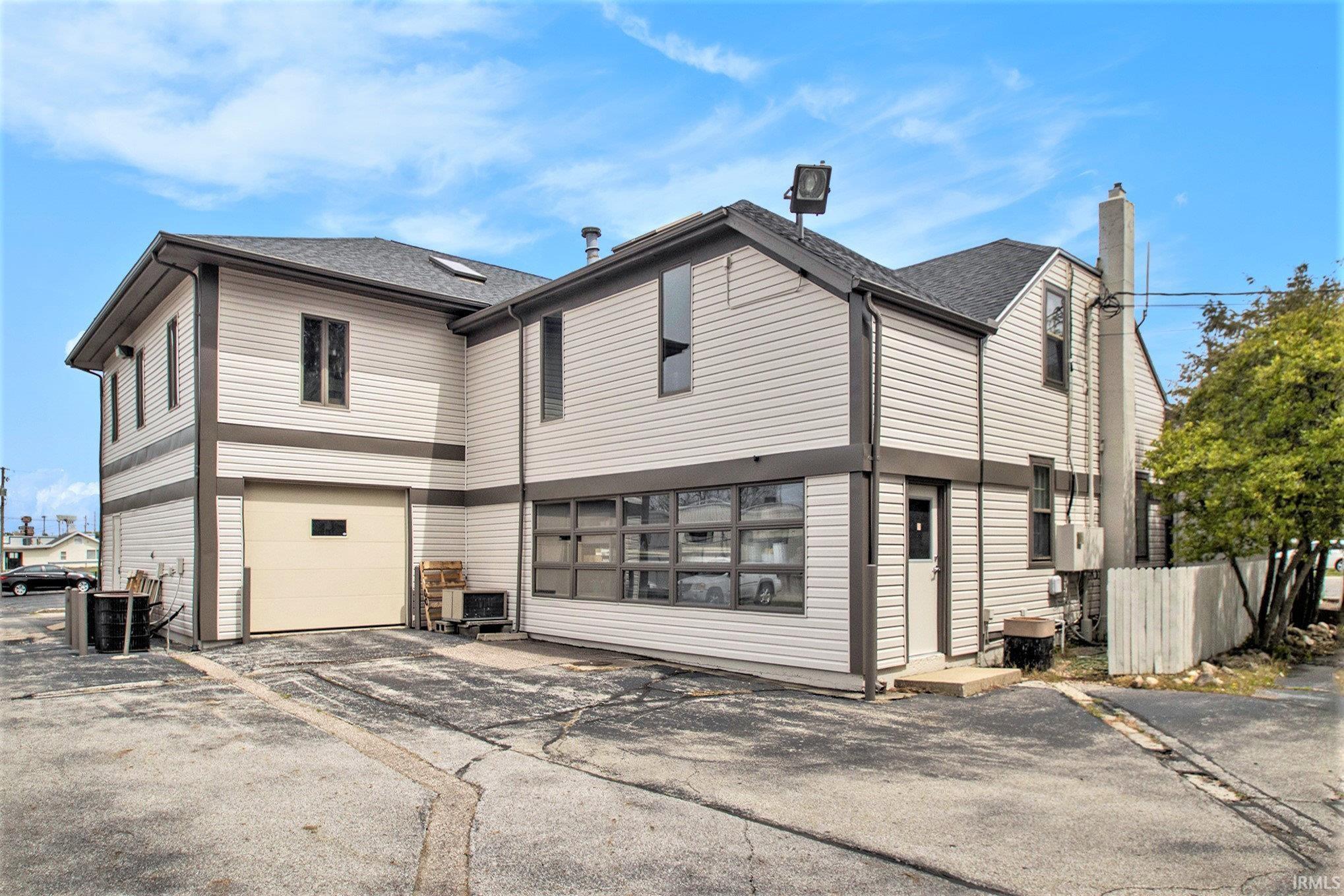 Photo 18 of 1717 Cassopolis Street