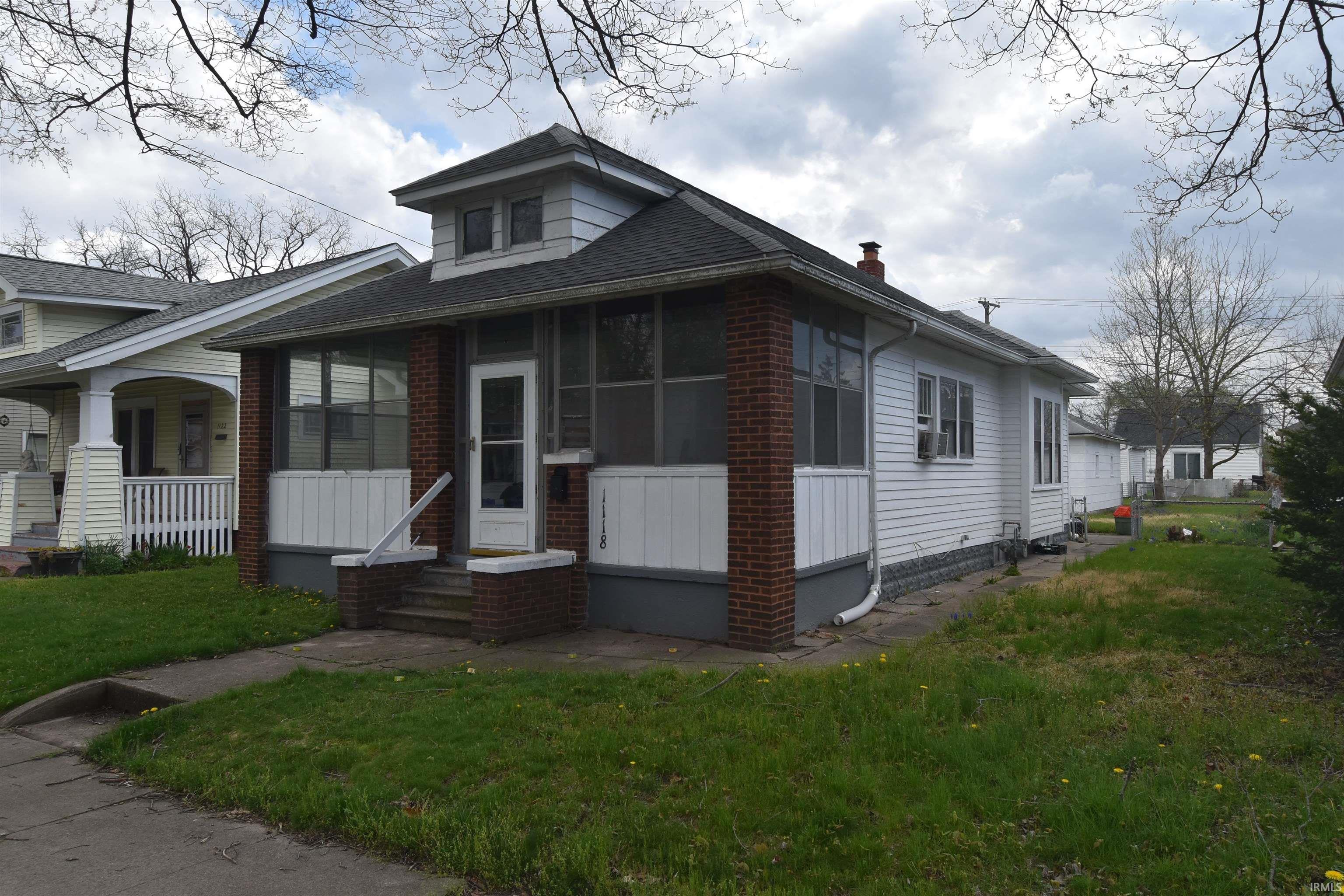 Homes for sale in South Bend, IN | 1118 N Brookfield St, South Bend, IN 46628 | MLS# 202415037