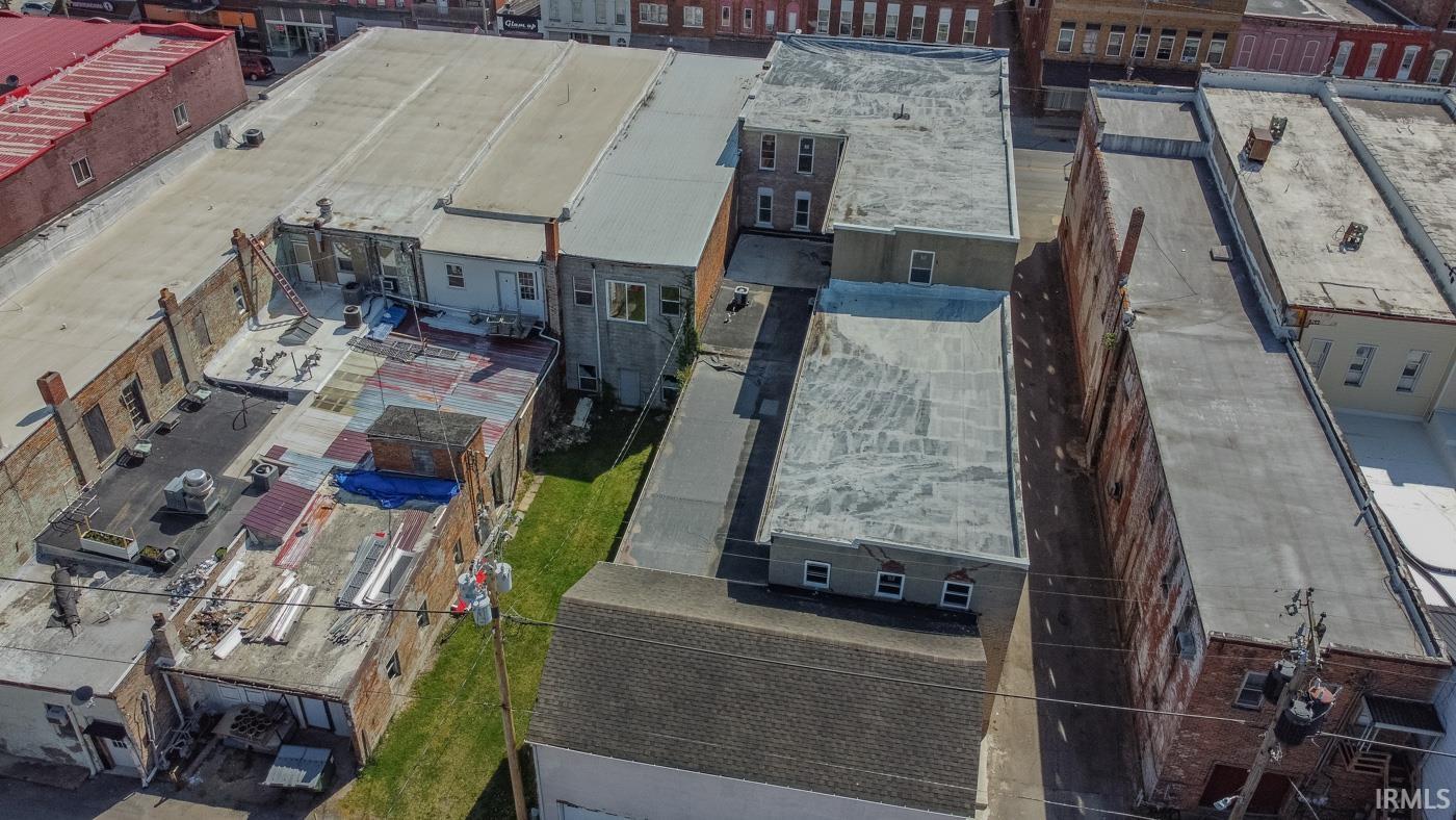 Photo 2 of 212 S Cavin Street