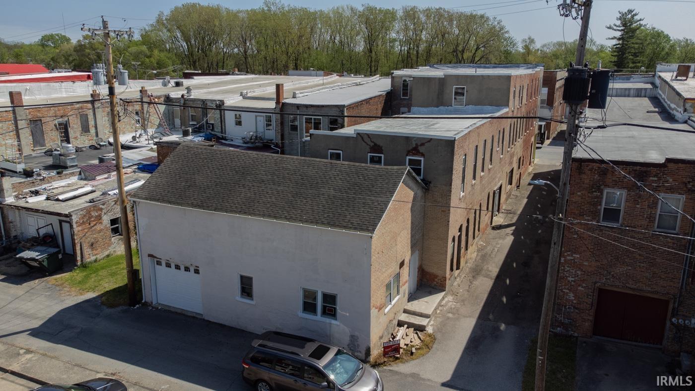 Photo 5 of 212 S Cavin Street