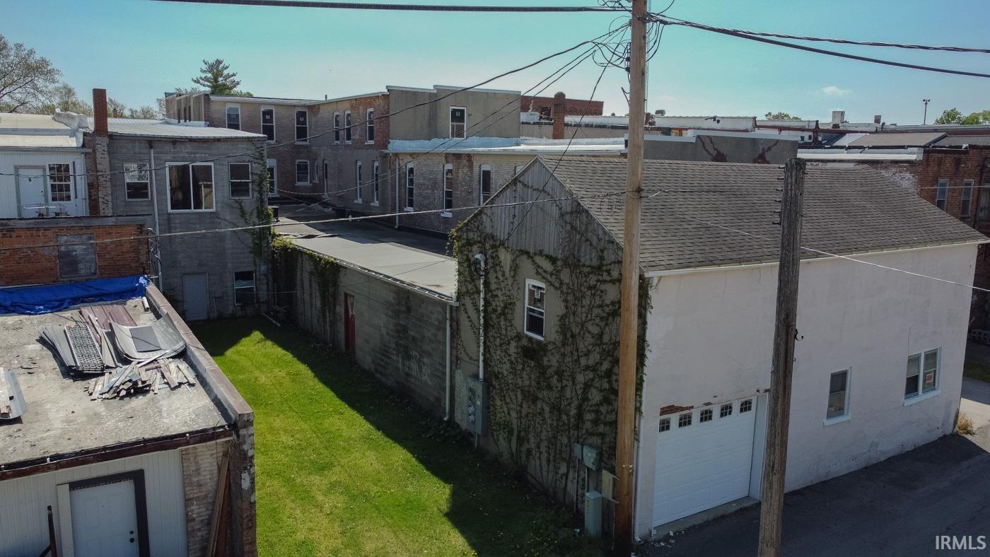 Photo 7 of 212 S Cavin Street