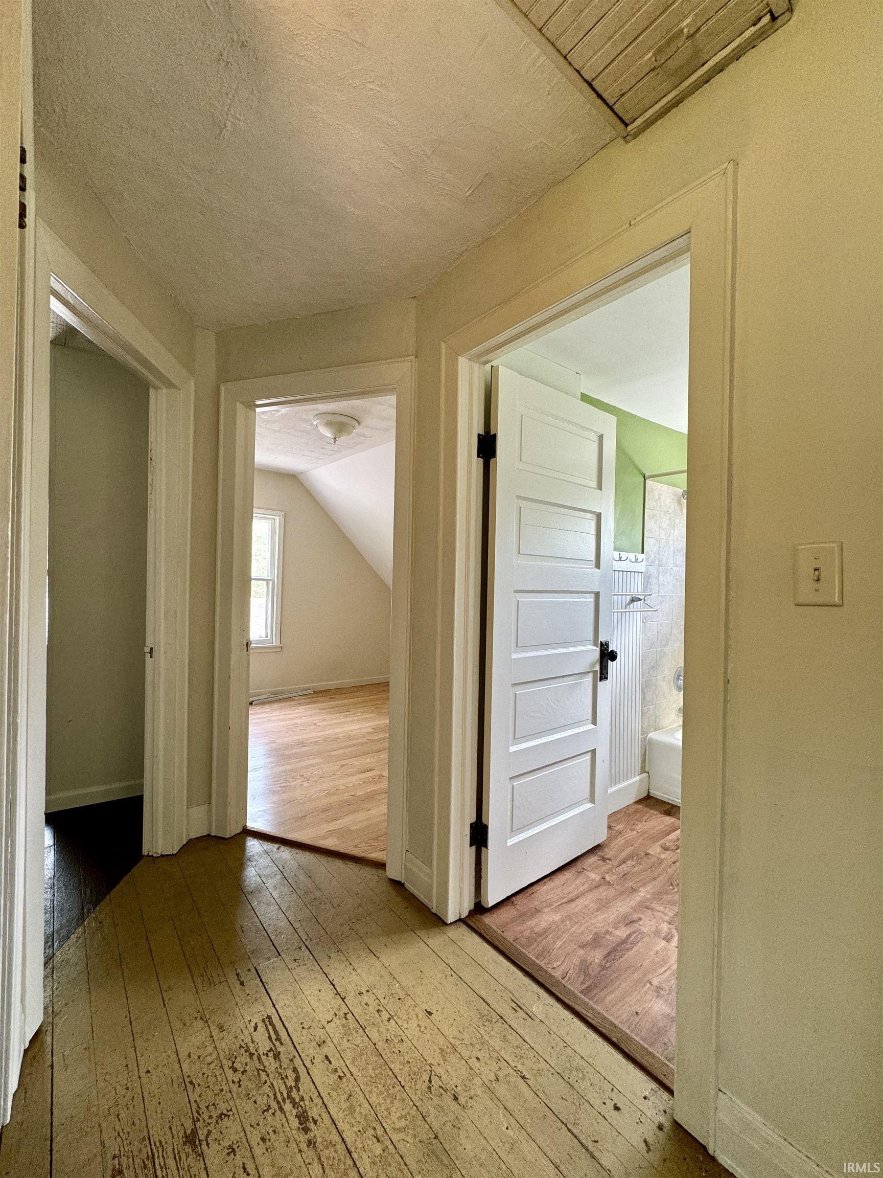 Photo 23 of 901 N Walnut Street