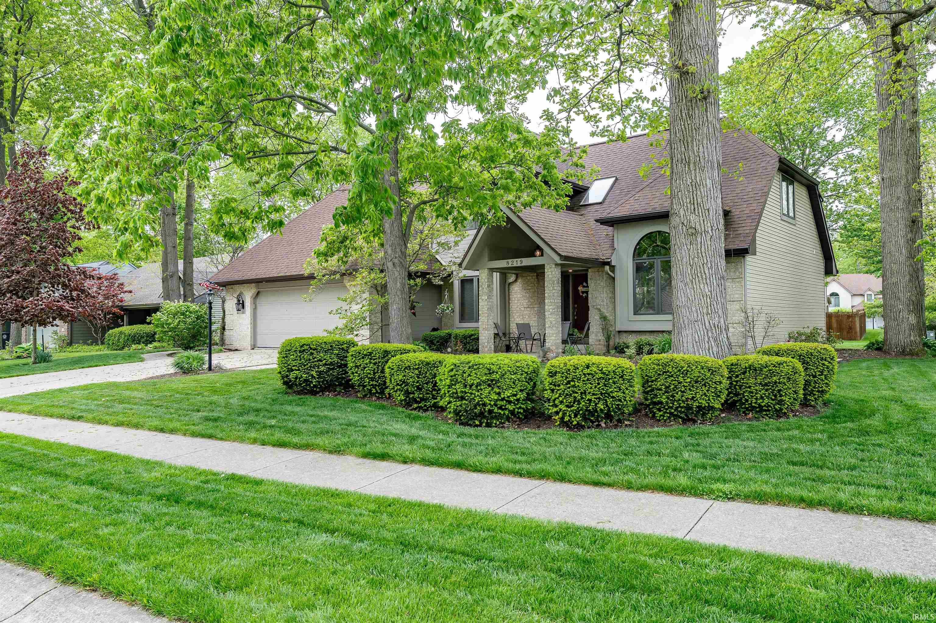 Sold 8219 Hunters Knoll Place, Fort Wayne, IN 46825 MLS 202416117