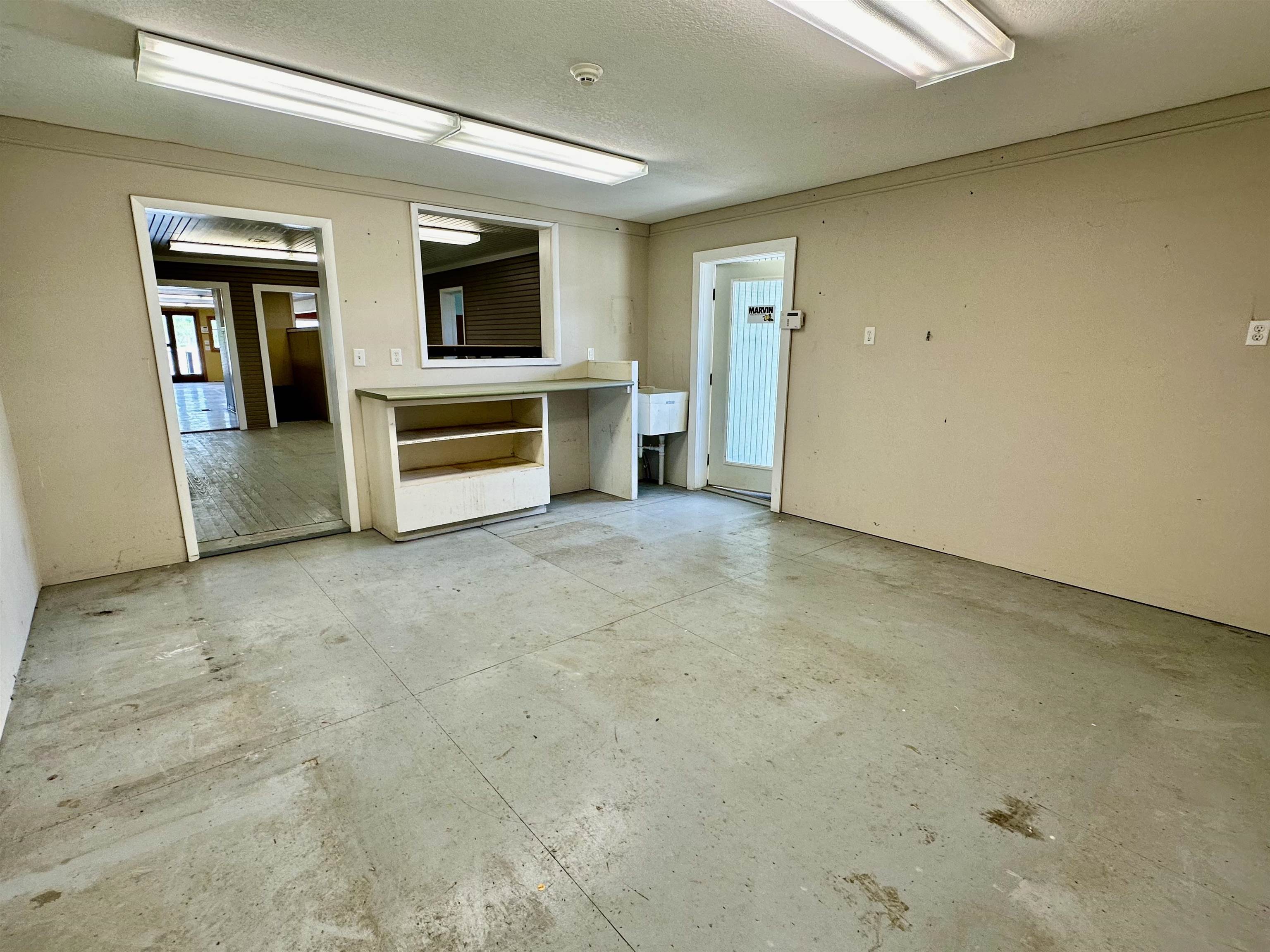 Photo 5 of 304 S Wayne Street