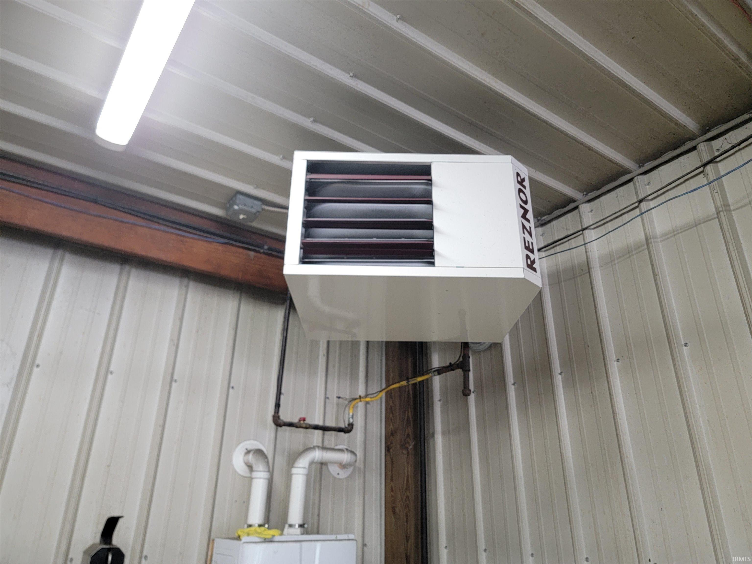 Photo 26 of 950 N 400 W
