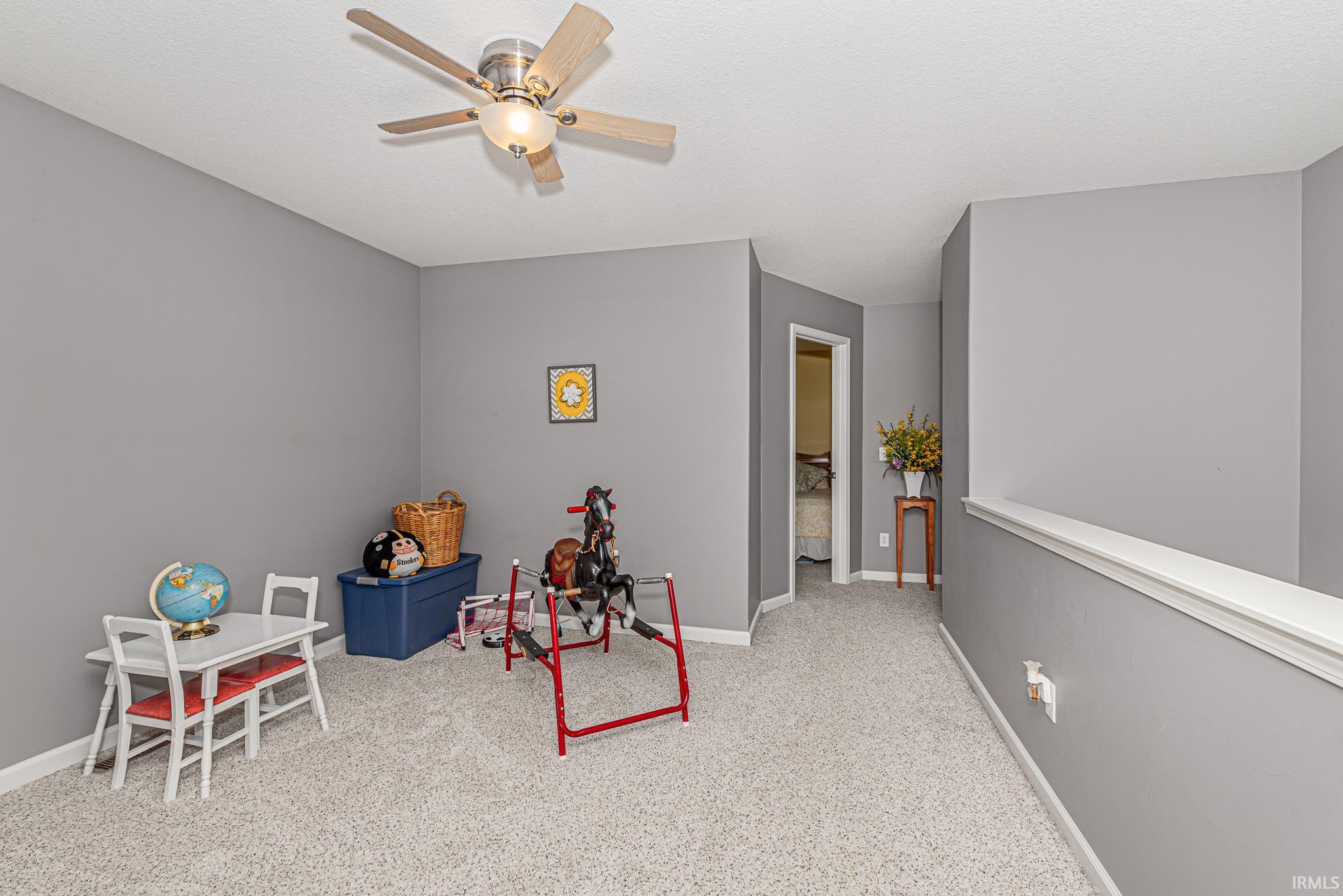 2716 W 700 North