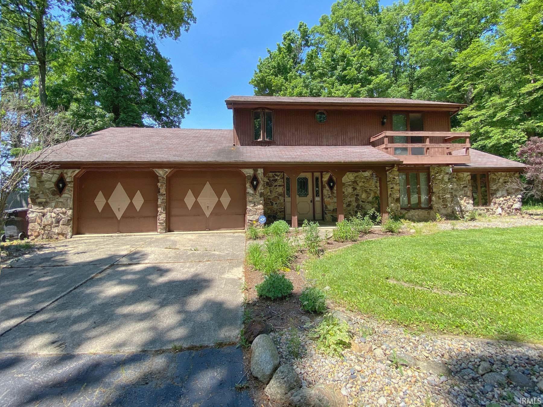 1536 W Business 30