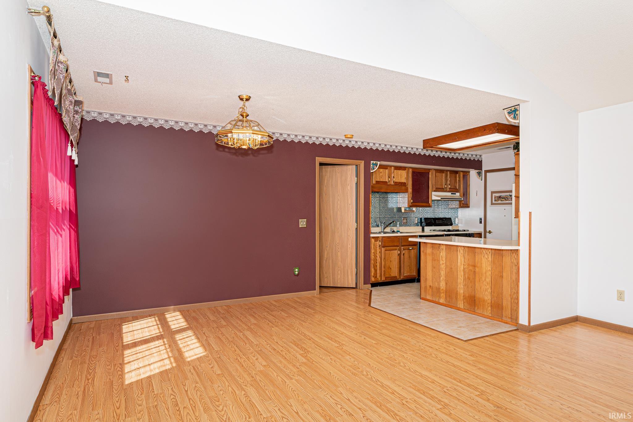 608 Fairview Court