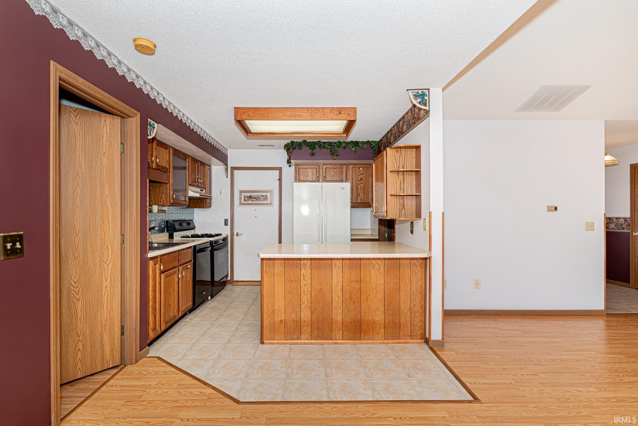 608 Fairview Court
