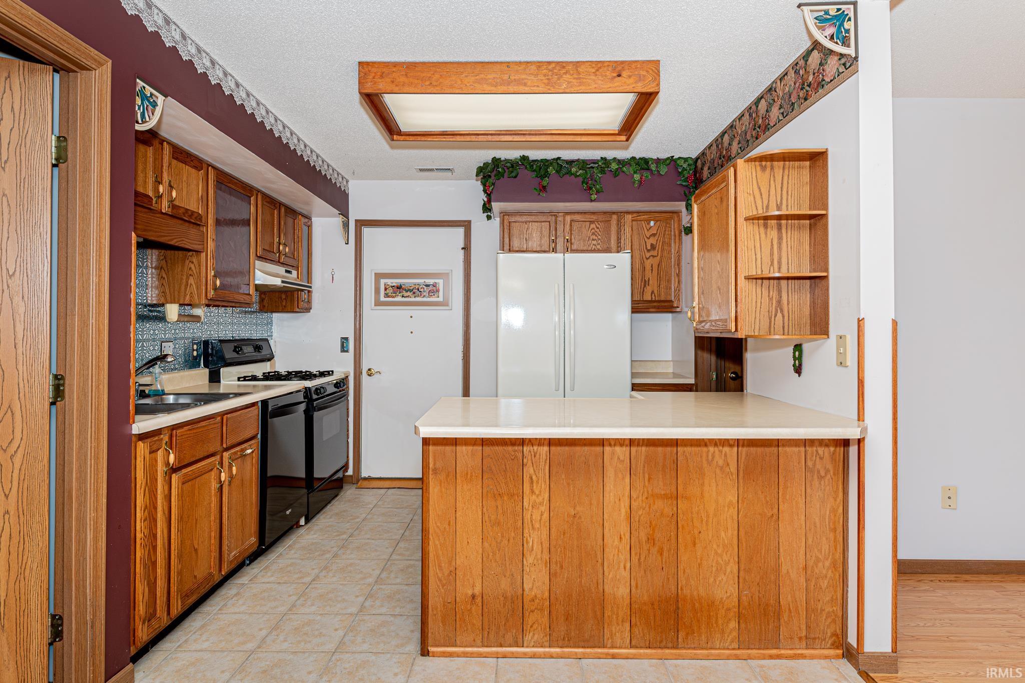 608 Fairview Court