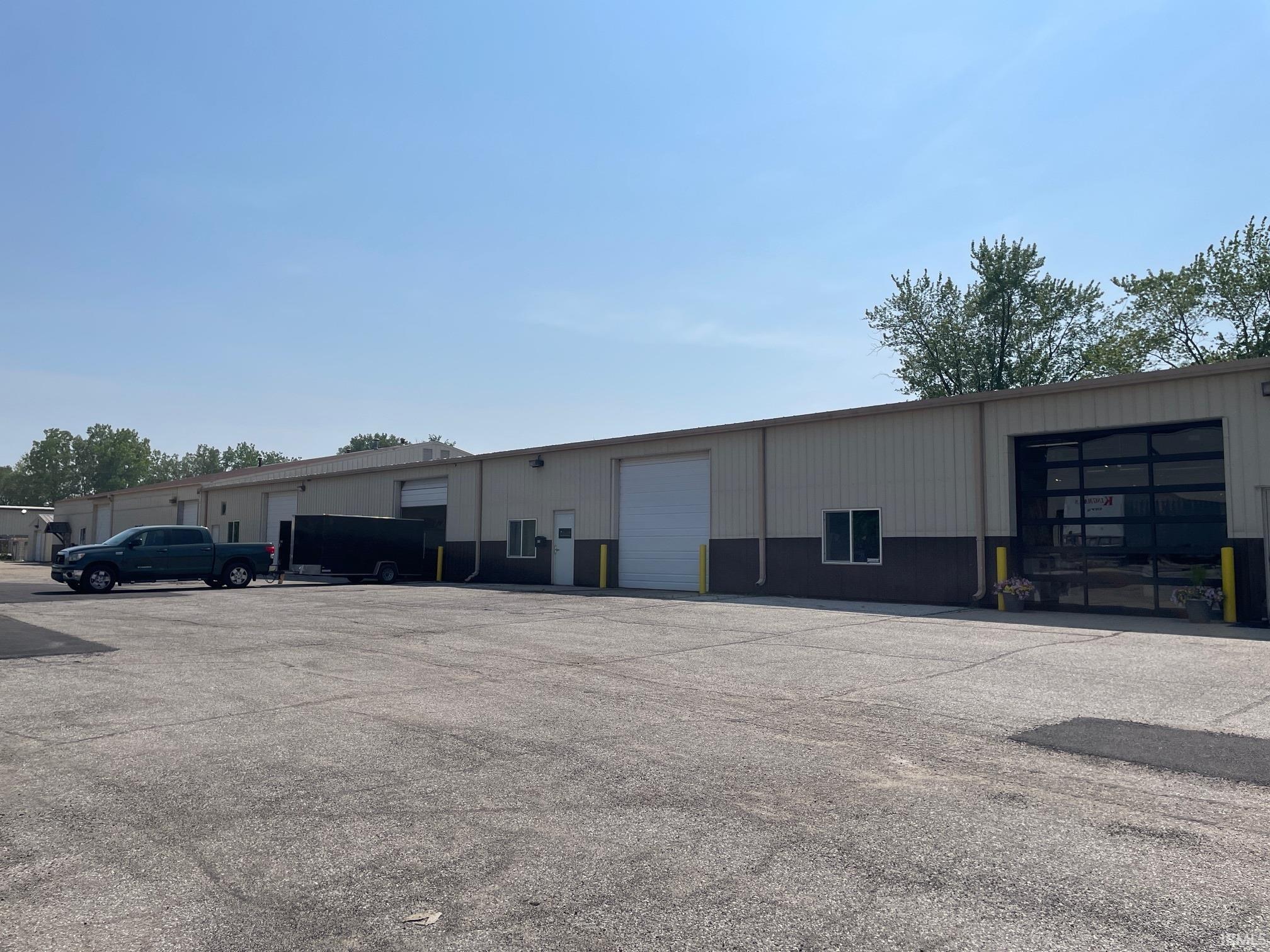 Photo 10 of 2701 Industrial Parkway