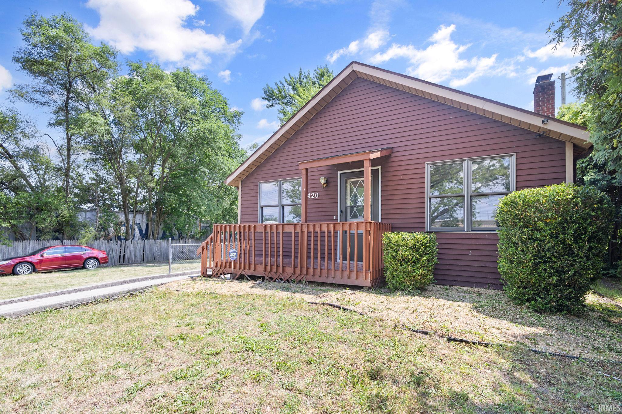 Photo 2 of 420 Southview Avenue