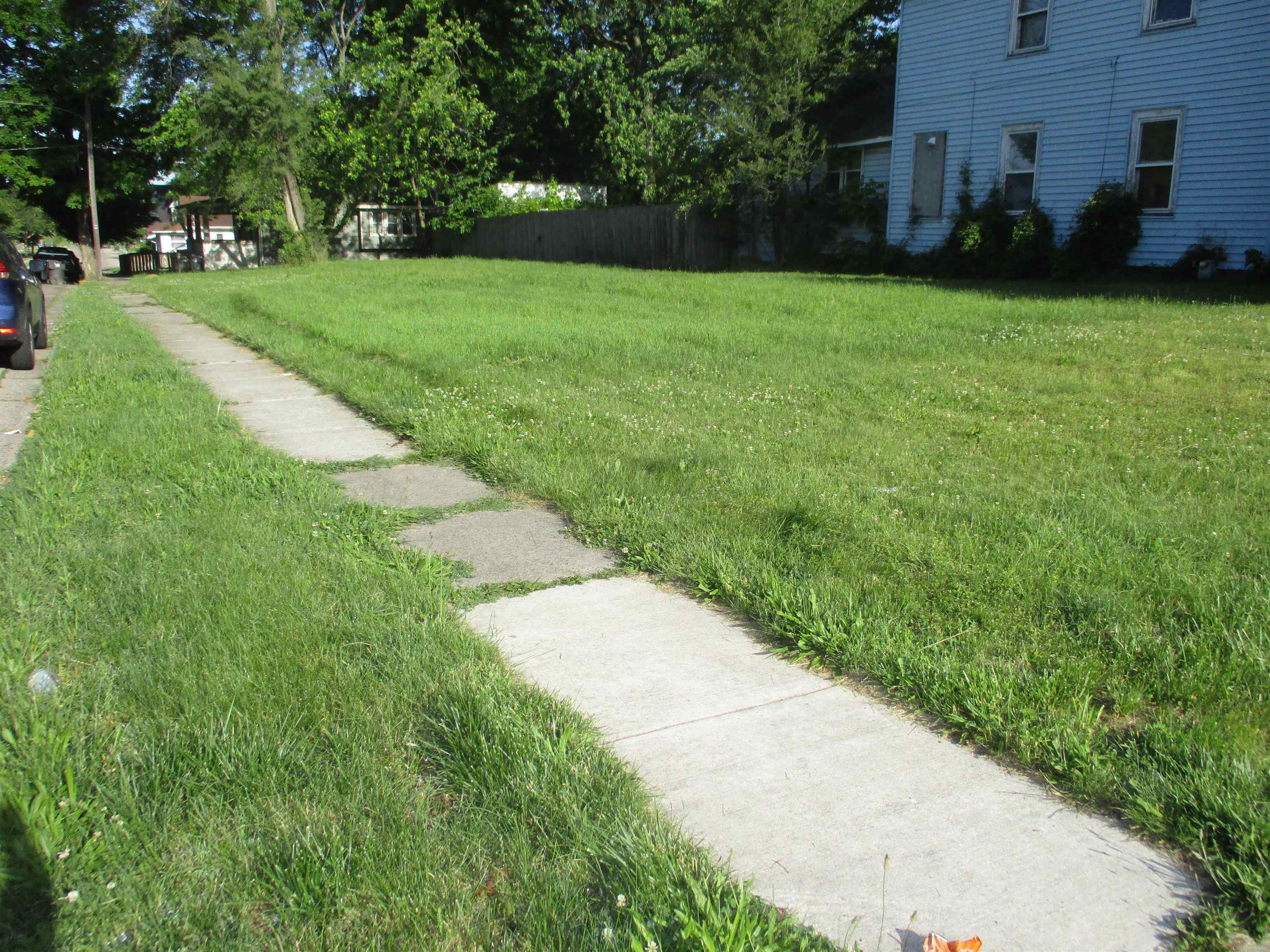 Photo 2 of 1225 Prairie Street