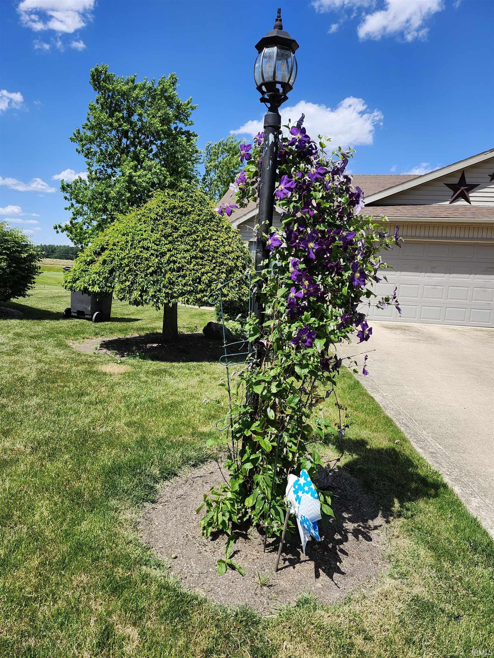 12 N Firestone Court