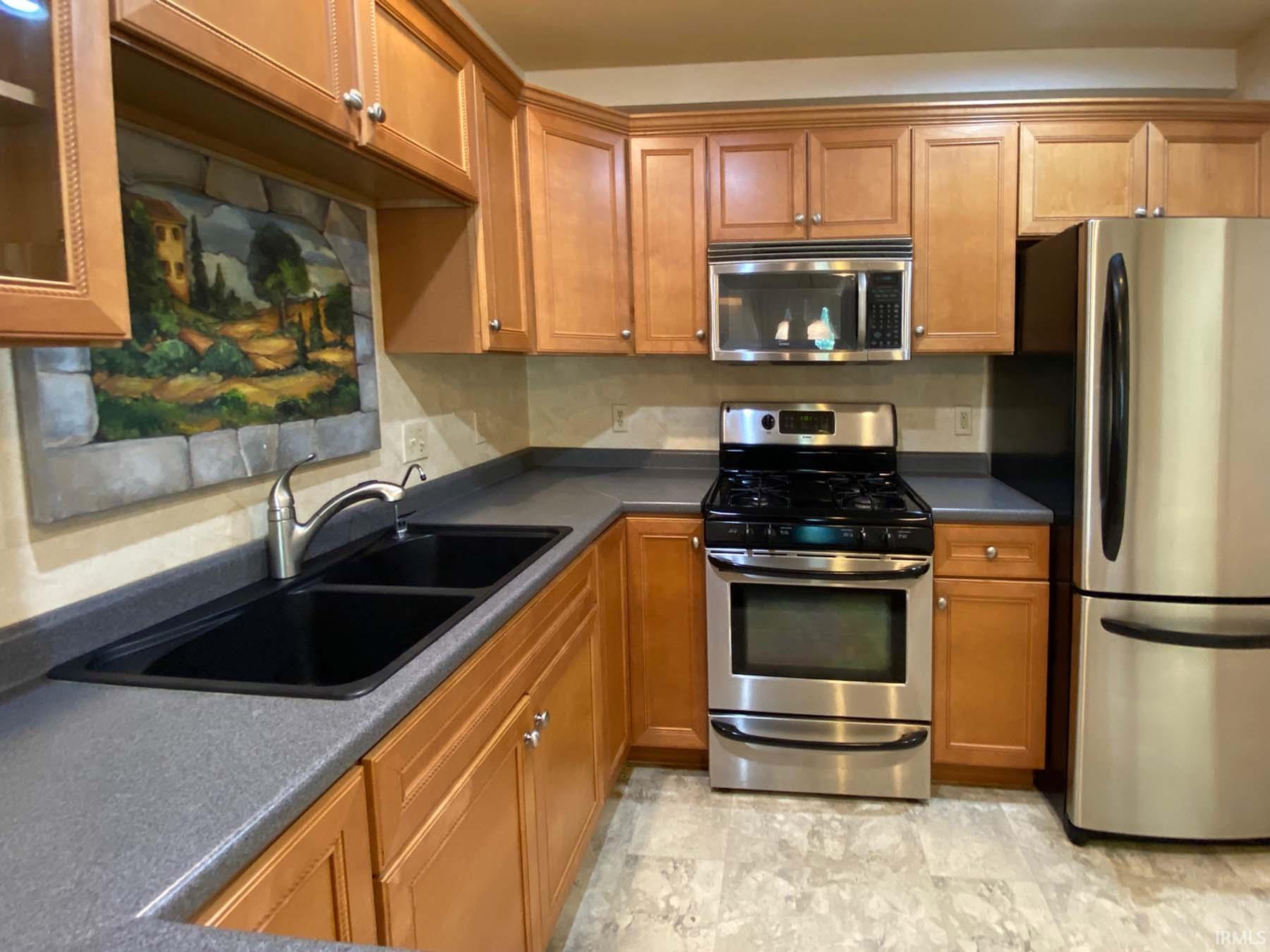 12 N Firestone Court